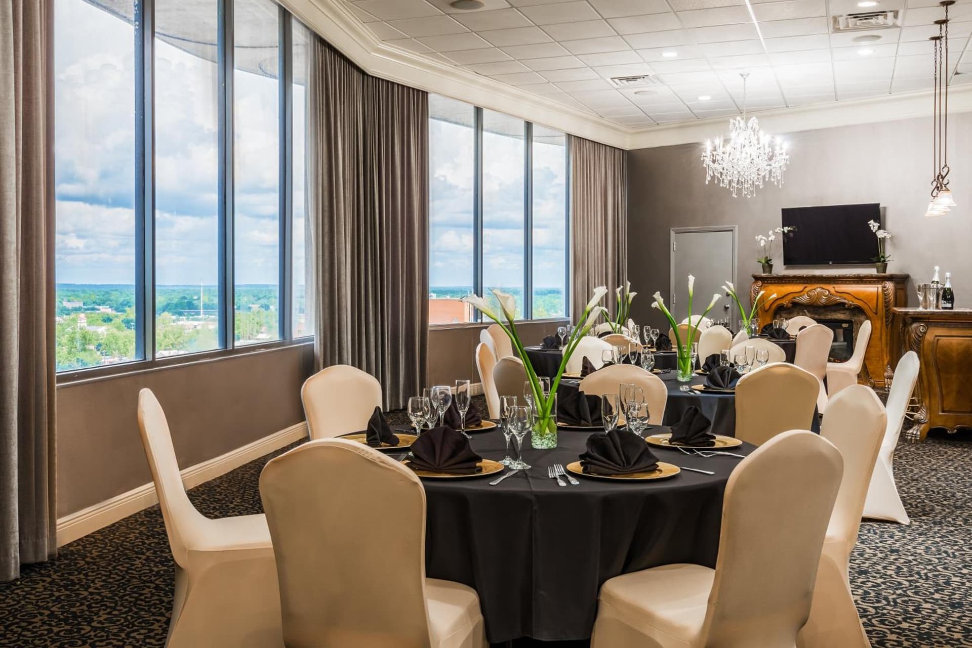 Holiday Inn Mobile Downtown Historic District by IHG gallery photo in Mobile, AL — image 37