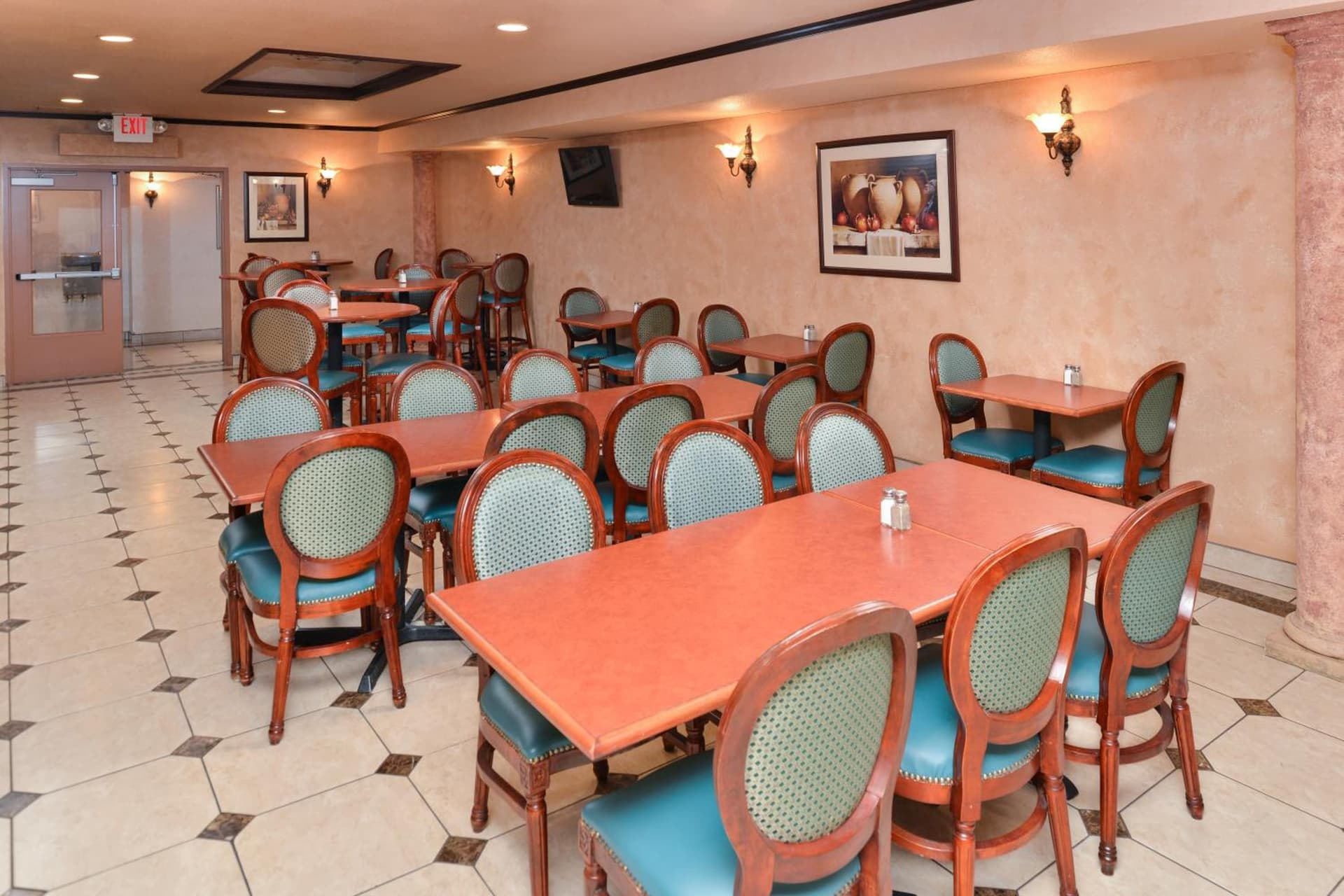 Holiday Inn Rancho Cordova - Northeast Sacramento by IHG gallery photo in Rancho Cordova, CA — image 54