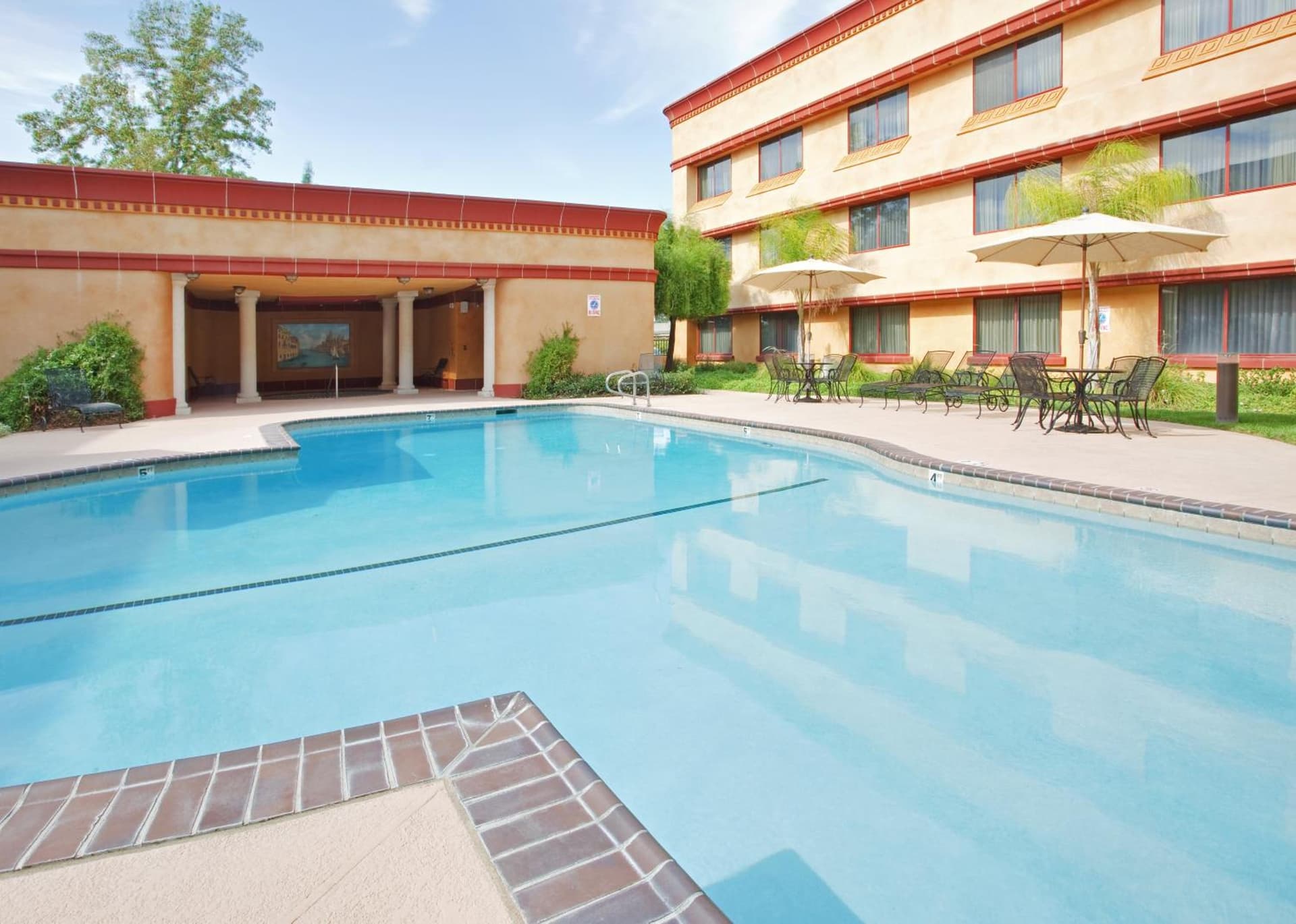 Holiday Inn Rancho Cordova - Northeast Sacramento by IHG gallery photo in Rancho Cordova, CA — image 45