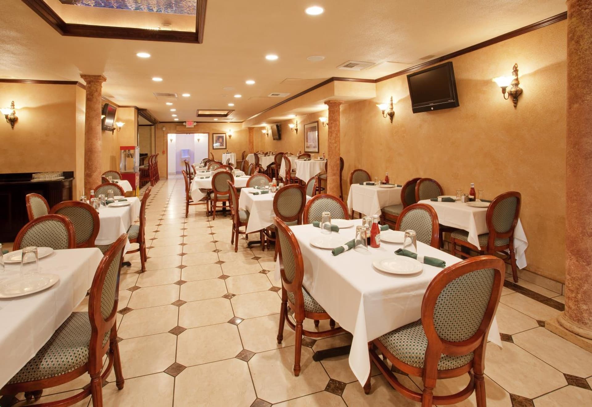 Holiday Inn Rancho Cordova - Northeast Sacramento by IHG gallery photo in Rancho Cordova, CA — image 5