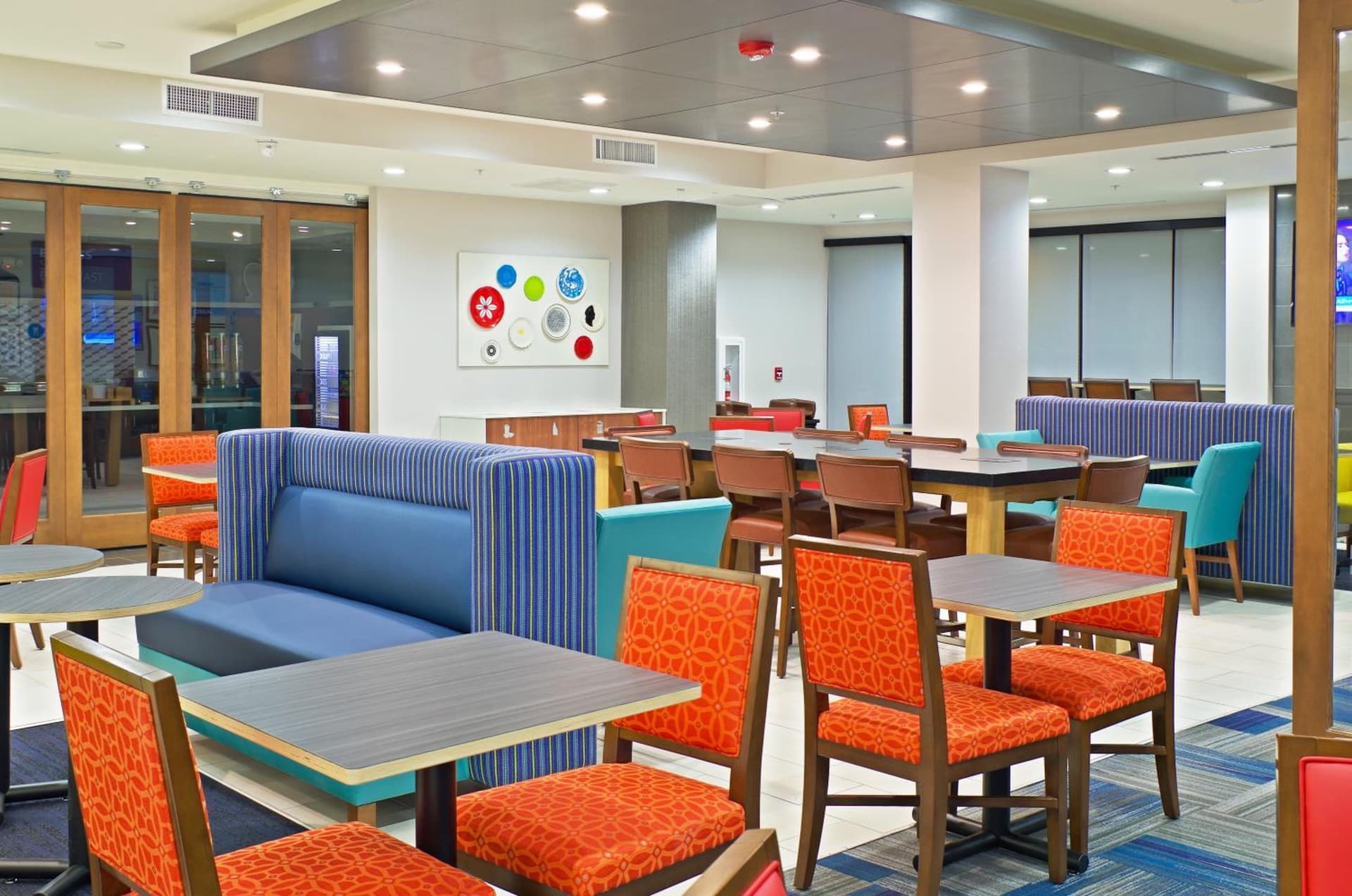 Holiday Inn Express & Suites - Phoenix North - Scottsdale by IHG gallery photo in Phoenix, AZ — image 37