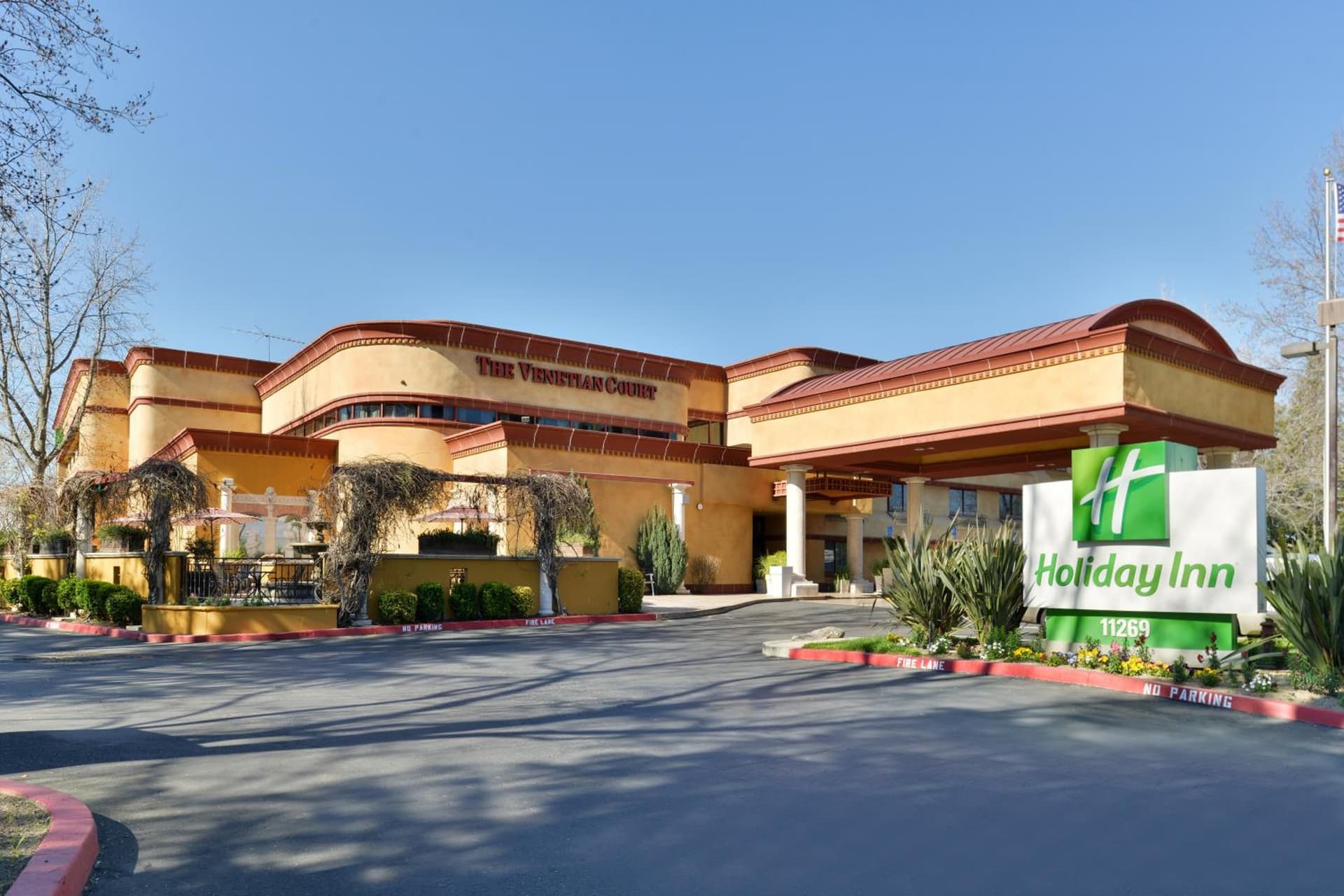 Holiday Inn Rancho Cordova - Northeast Sacramento by IHG featured exterior or lobby in Rancho Cordova, CA — similar hotel