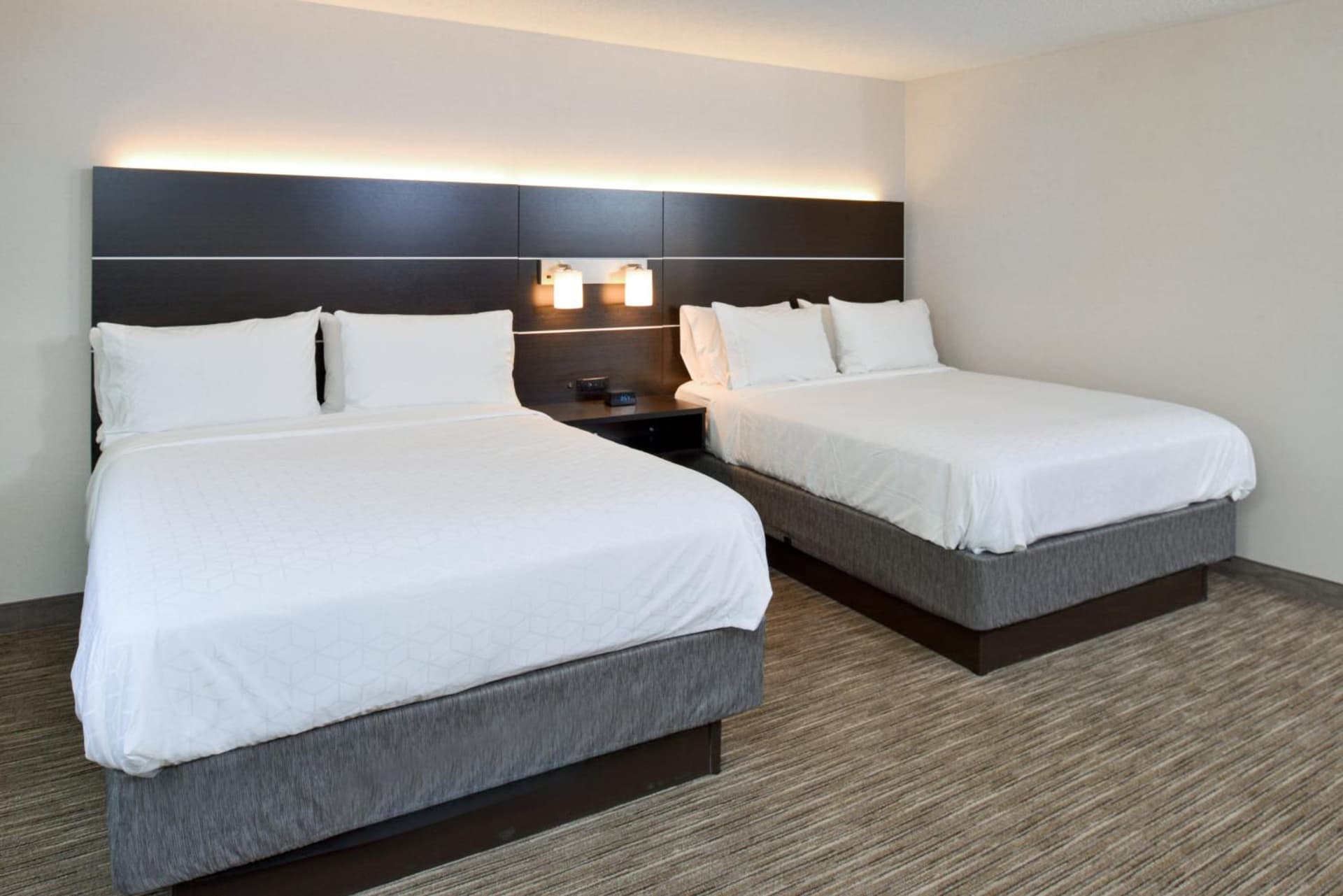 Holiday Inn Express Wixom by IHG gallery photo in Wixom, MI — image 56