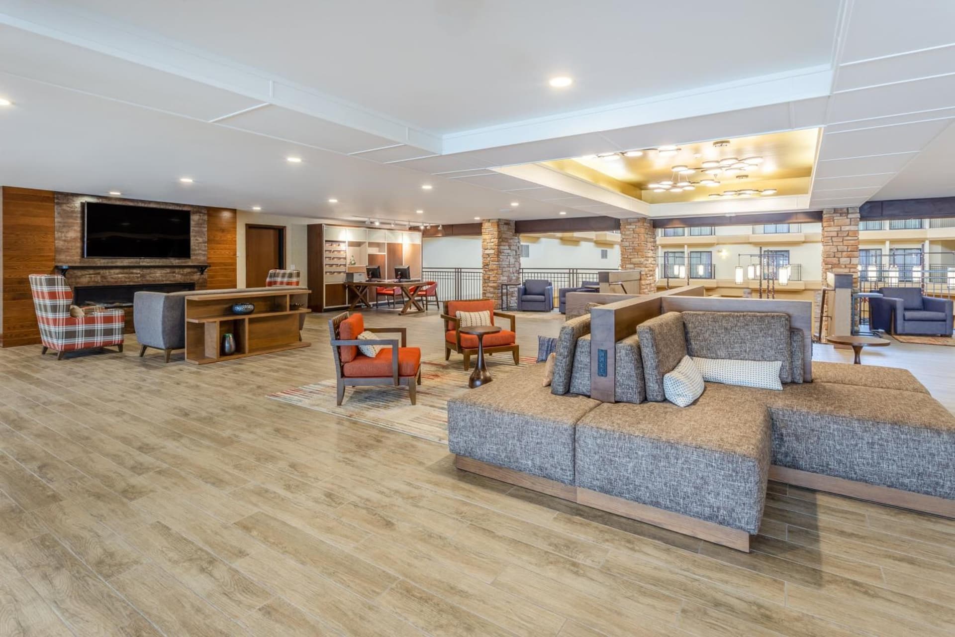 Holiday Inn Missoula Downtown by IHG interior in Missoula, MT — gallery photo 2