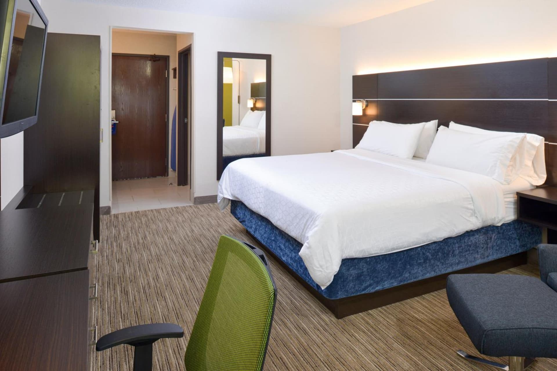 Holiday Inn Express Wixom by IHG gallery photo in Wixom, MI — image 45