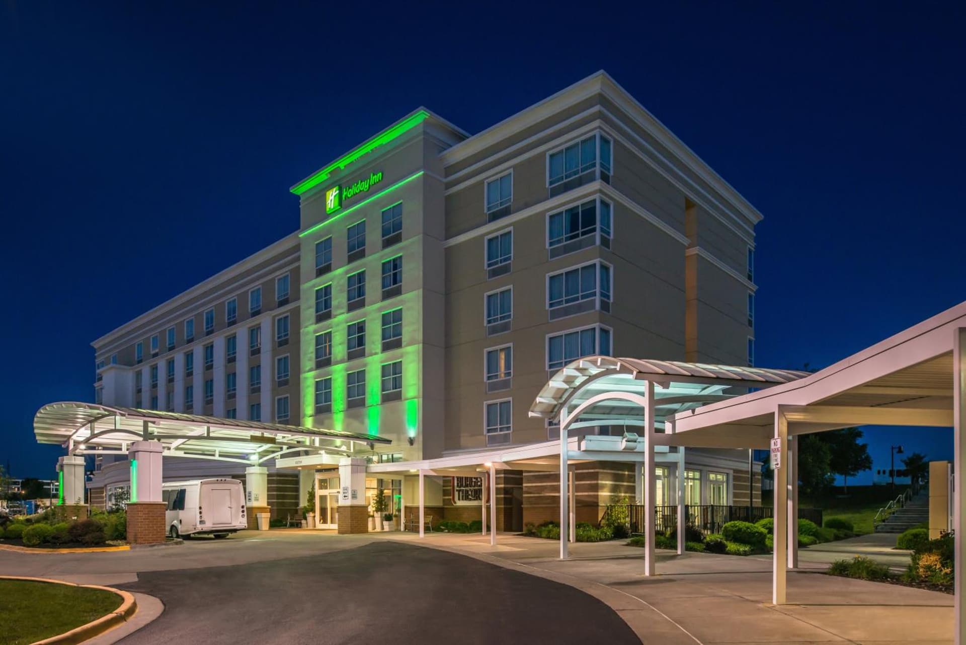 Holiday Inn Kansas City Airport by IHG gallery photo in Kansas City, KS — image 22