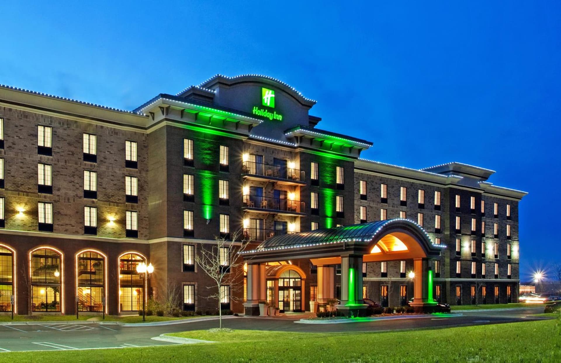 Holiday Inn Midland by IHG featured exterior or lobby in Midland, MI — similar hotel
