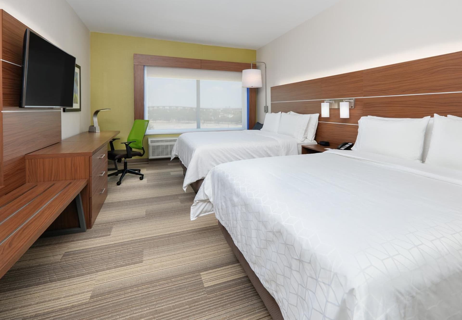 Holiday Inn Express & Suites - Dallas NW HWY - Love Field by IHG gallery photo in Dallas, TX — image 11