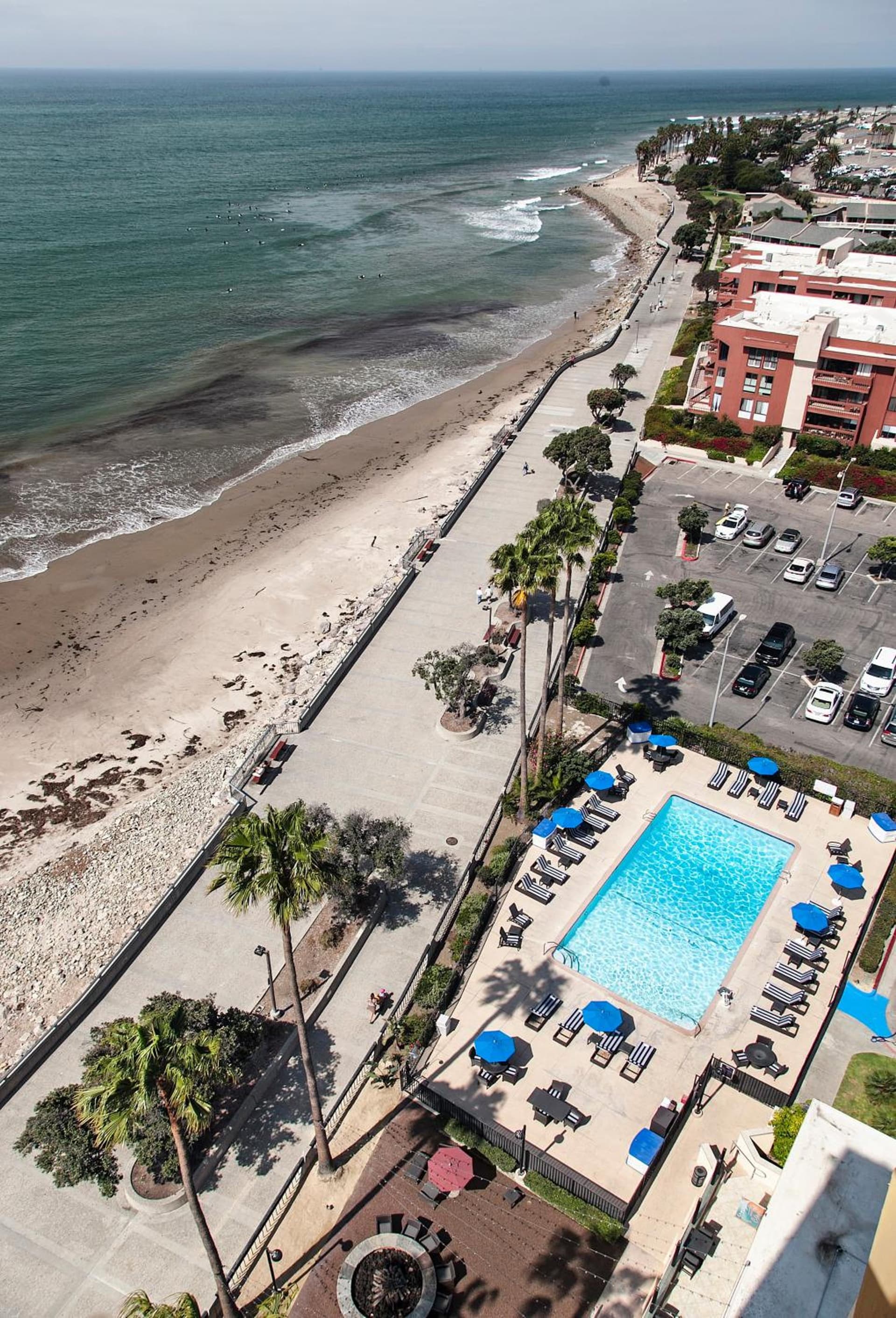 Crowne Plaza Ventura Beach by IHG property views in Ventura, CA — gallery photo 3