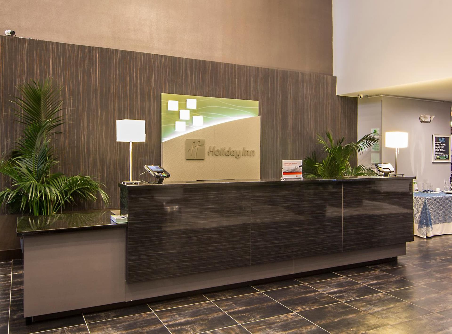 Holiday Inn Carlsbad/San Diego by IHG interior in Carlsbad, CA — gallery photo 2