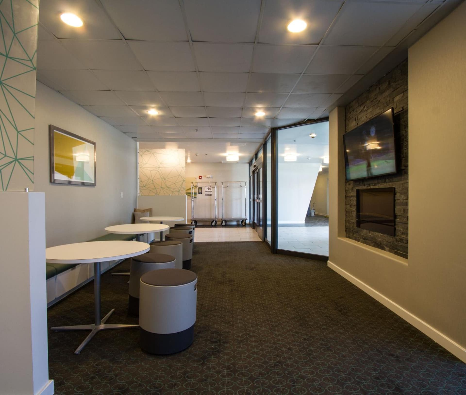 Holiday Inn Victorville by IHG gallery photo in Victorville, CA — image 56