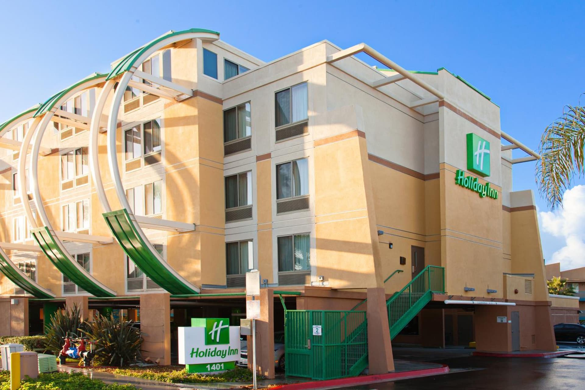 Holiday Inn Oceanside Marina Camp Pendleton by IHG gallery photo in Oceanside, CA — image 48
