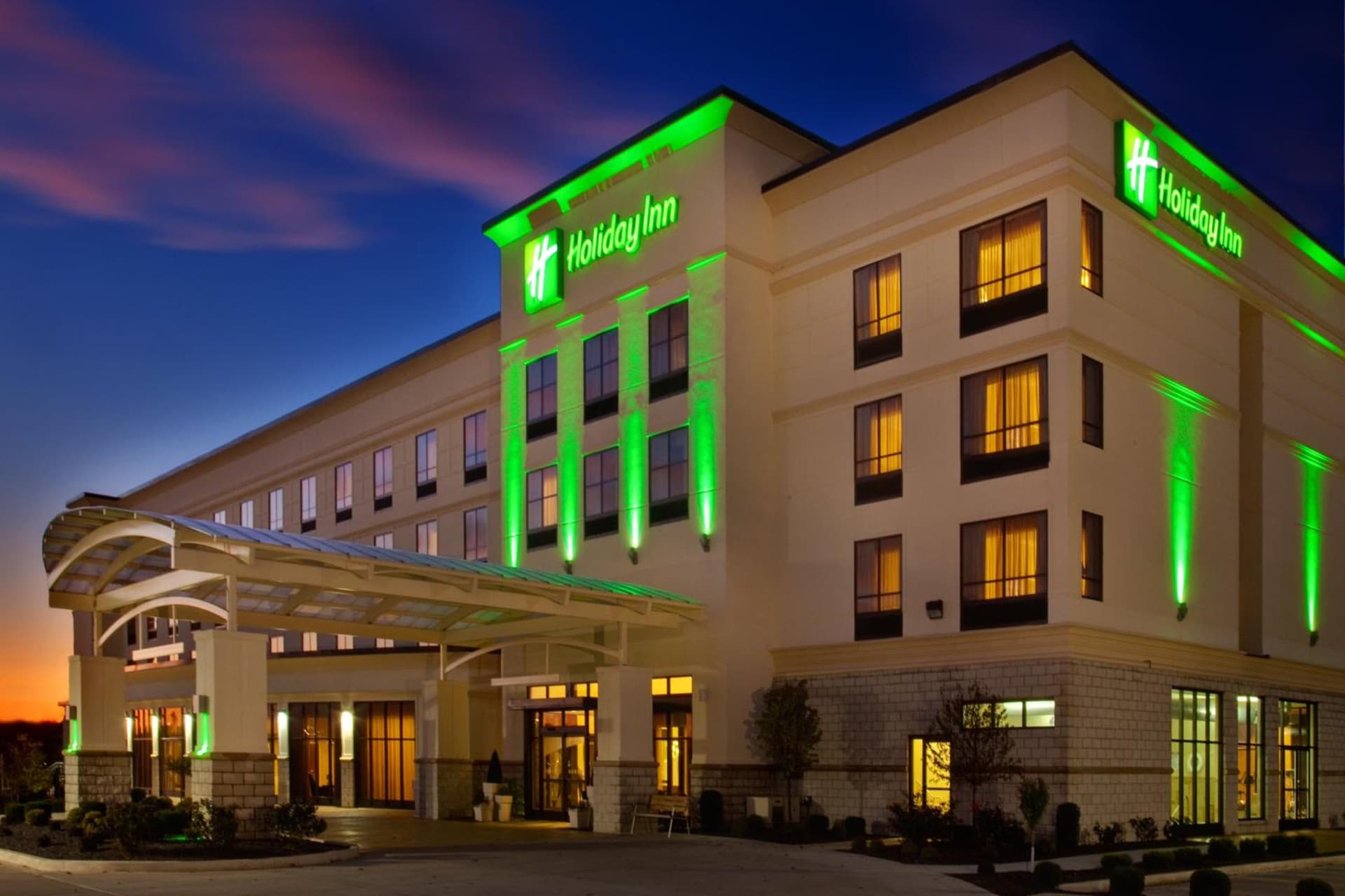 Holiday Inn Quincy by IHG interior in Quincy, IL — gallery photo 2