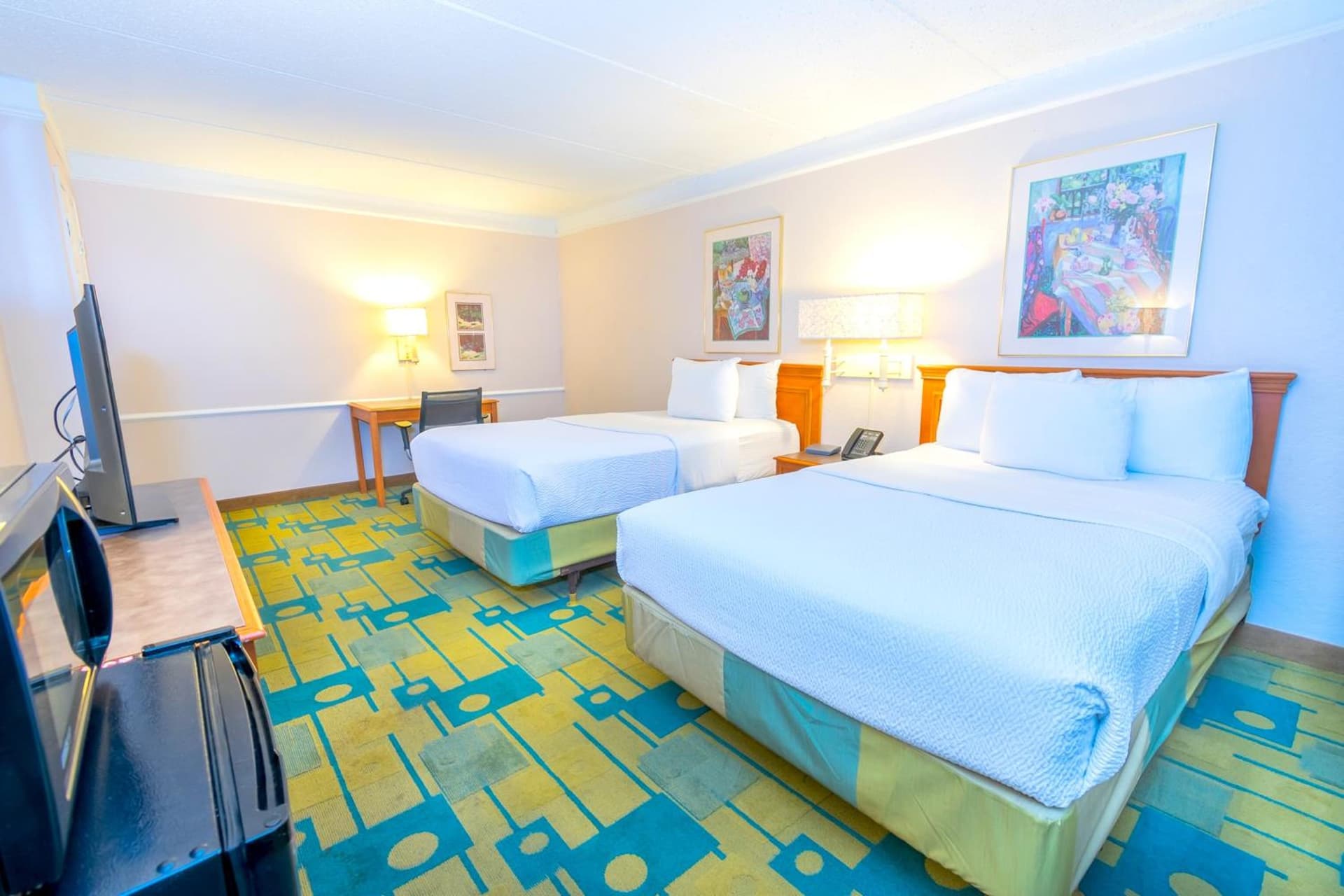 La Quinta Inn by Wyndham Clute Lake Jackson interior in Clute, TX — gallery photo 2