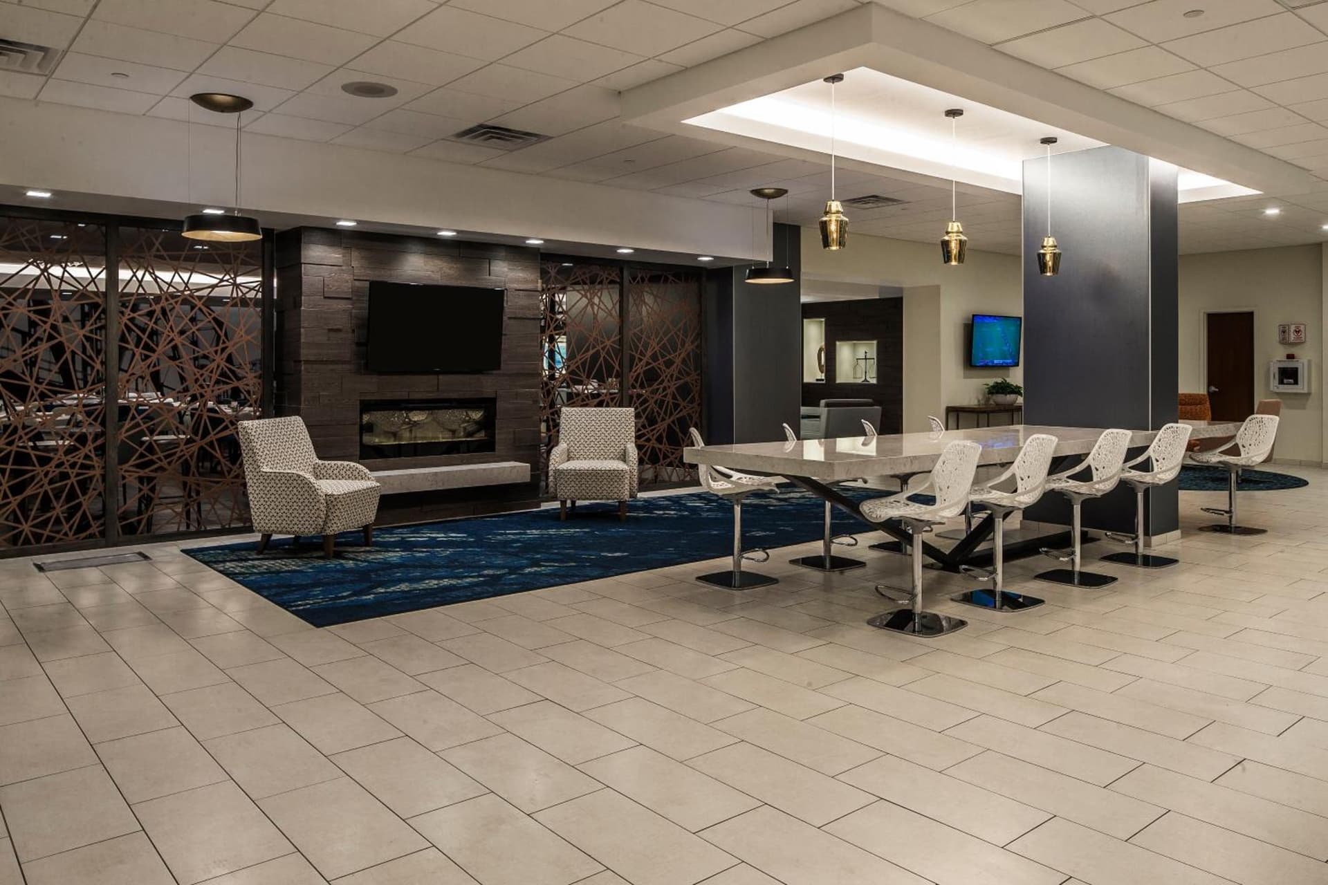 Crowne Plaza Hotel and Suites Pittsburgh South by IHG property views in Pittsburgh, PA — gallery photo 3