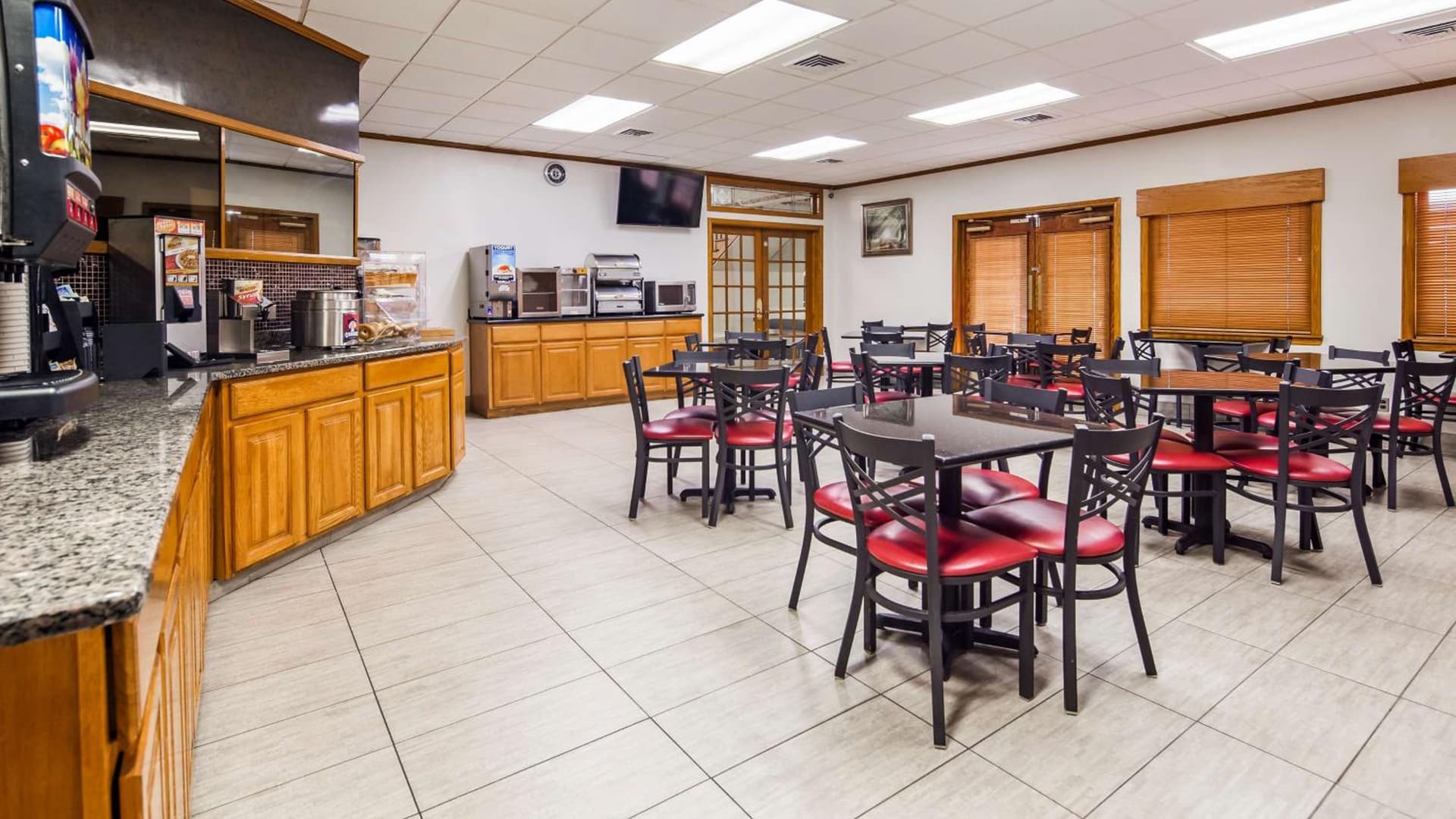 Best Western Central Inn gallery photo in Savannah, GA — image 8
