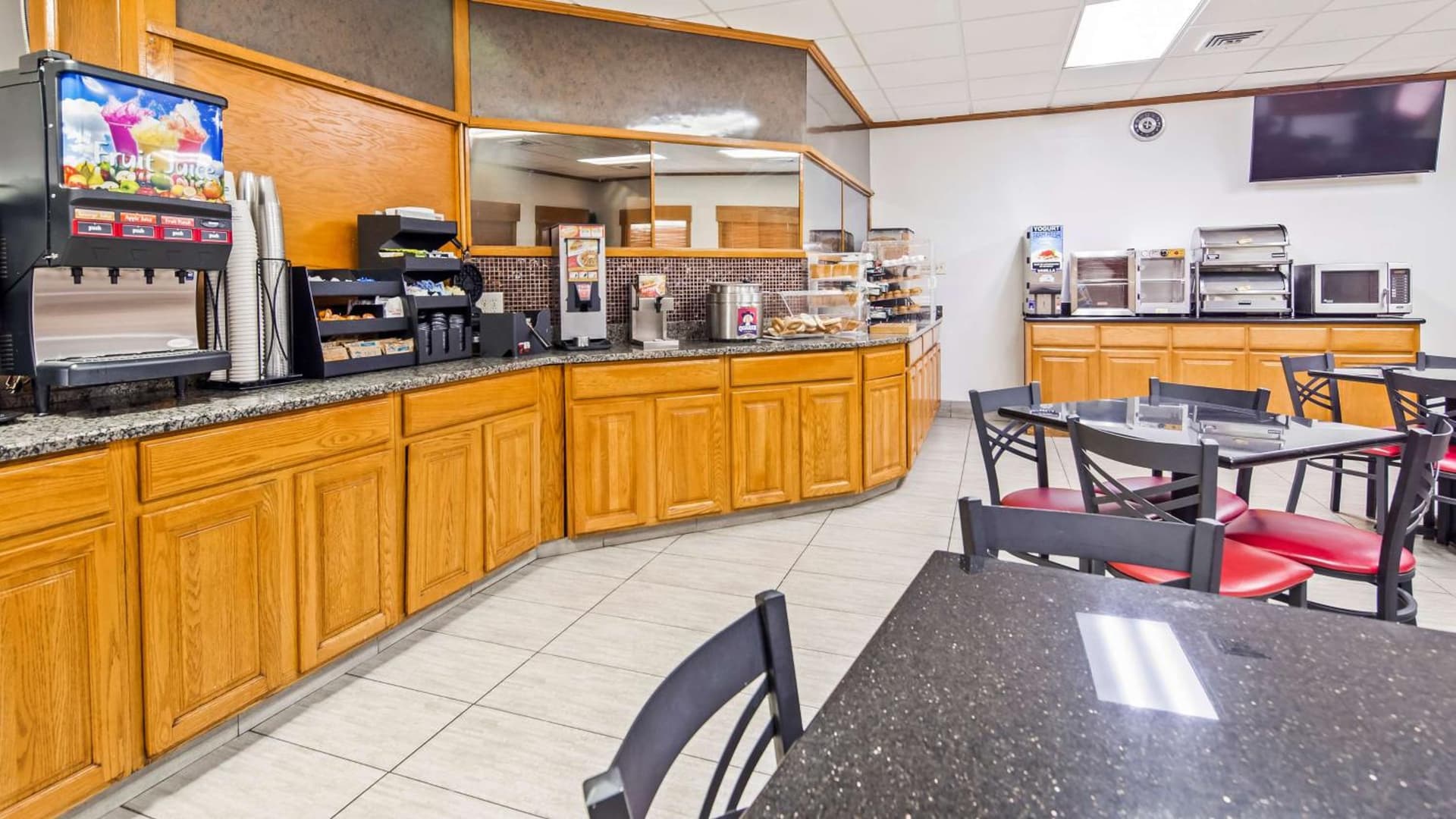 Best Western Central Inn gallery photo in Savannah, GA — image 5