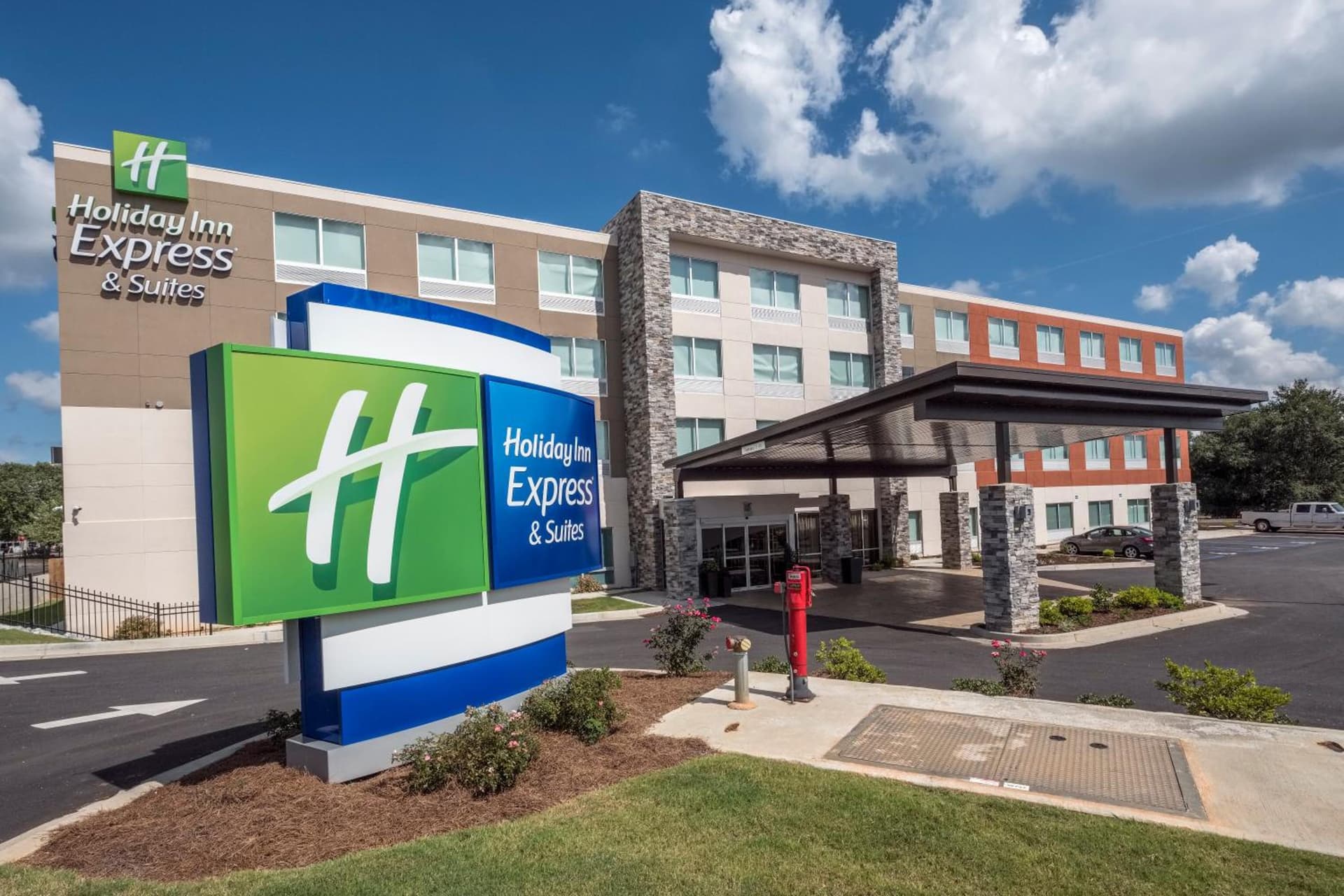 Holiday Inn Express & Suites - Commerce by IHG featured exterior or lobby in Commerce, GA — similar hotel