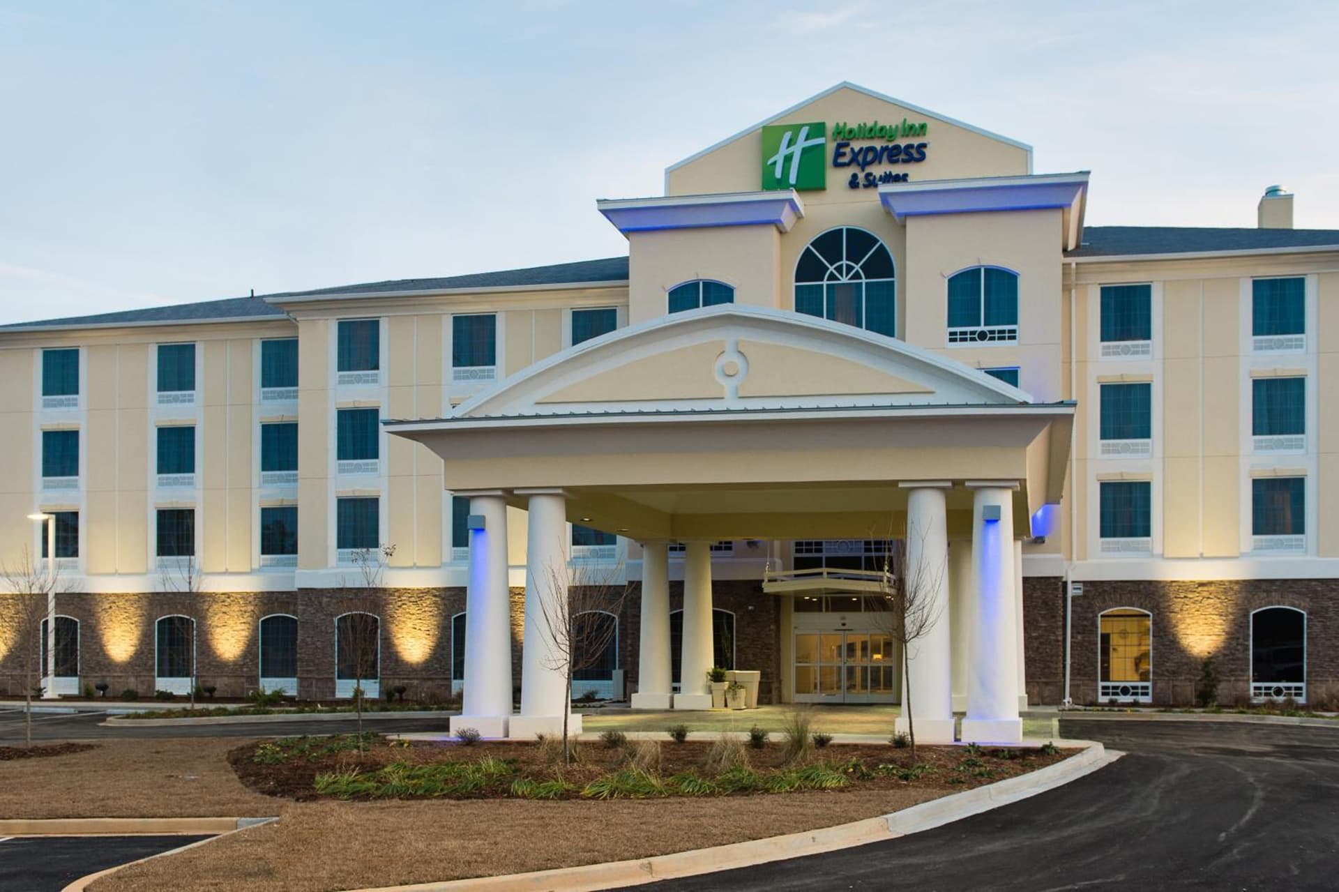 Holiday Inn Express & Suites Aiken by IHG gallery photo in Aiken, SC — image 42