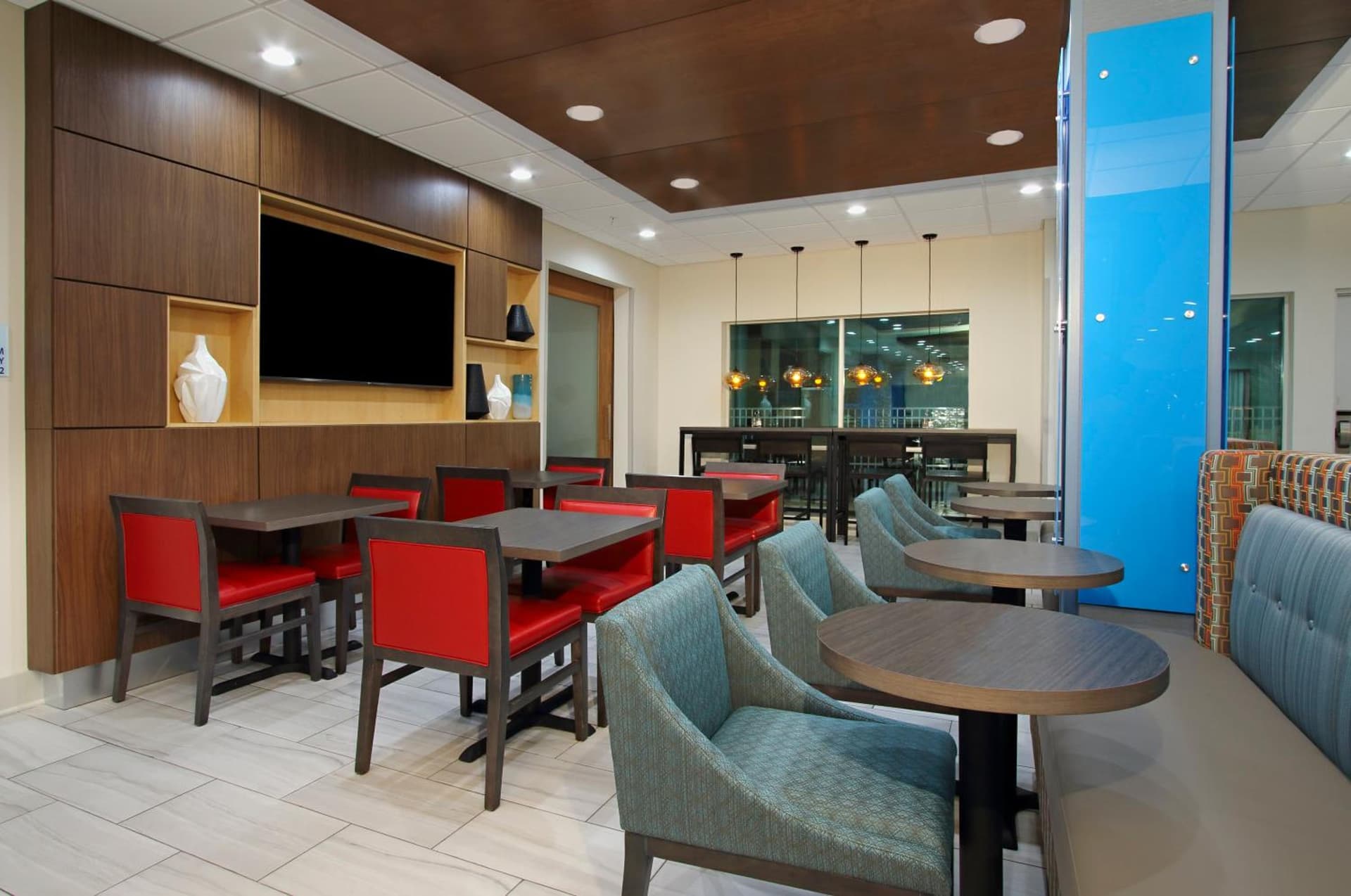 Holiday Inn Express & Suites - Lake Charles South Casino Area by IHG gallery photo in Lake Charles, LA — image 26