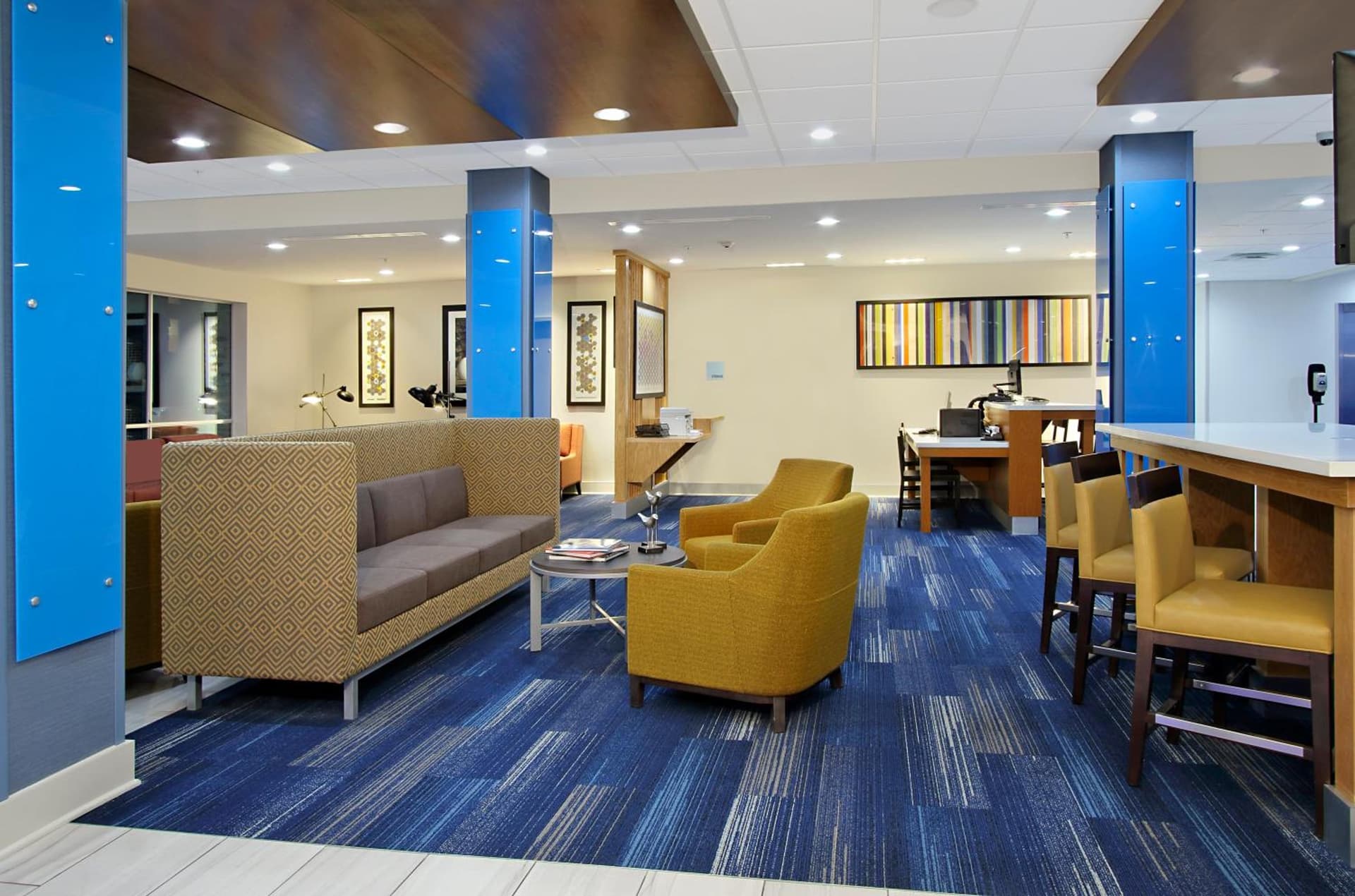 Holiday Inn Express & Suites - Lake Charles South Casino Area by IHG gallery photo in Lake Charles, LA — image 19