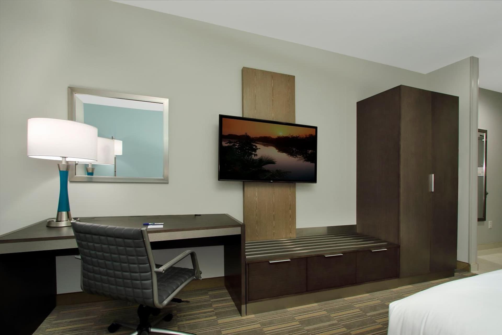 Holiday Inn Express & Suites - Lake Charles South Casino Area by IHG gallery photo in Lake Charles, LA — image 8