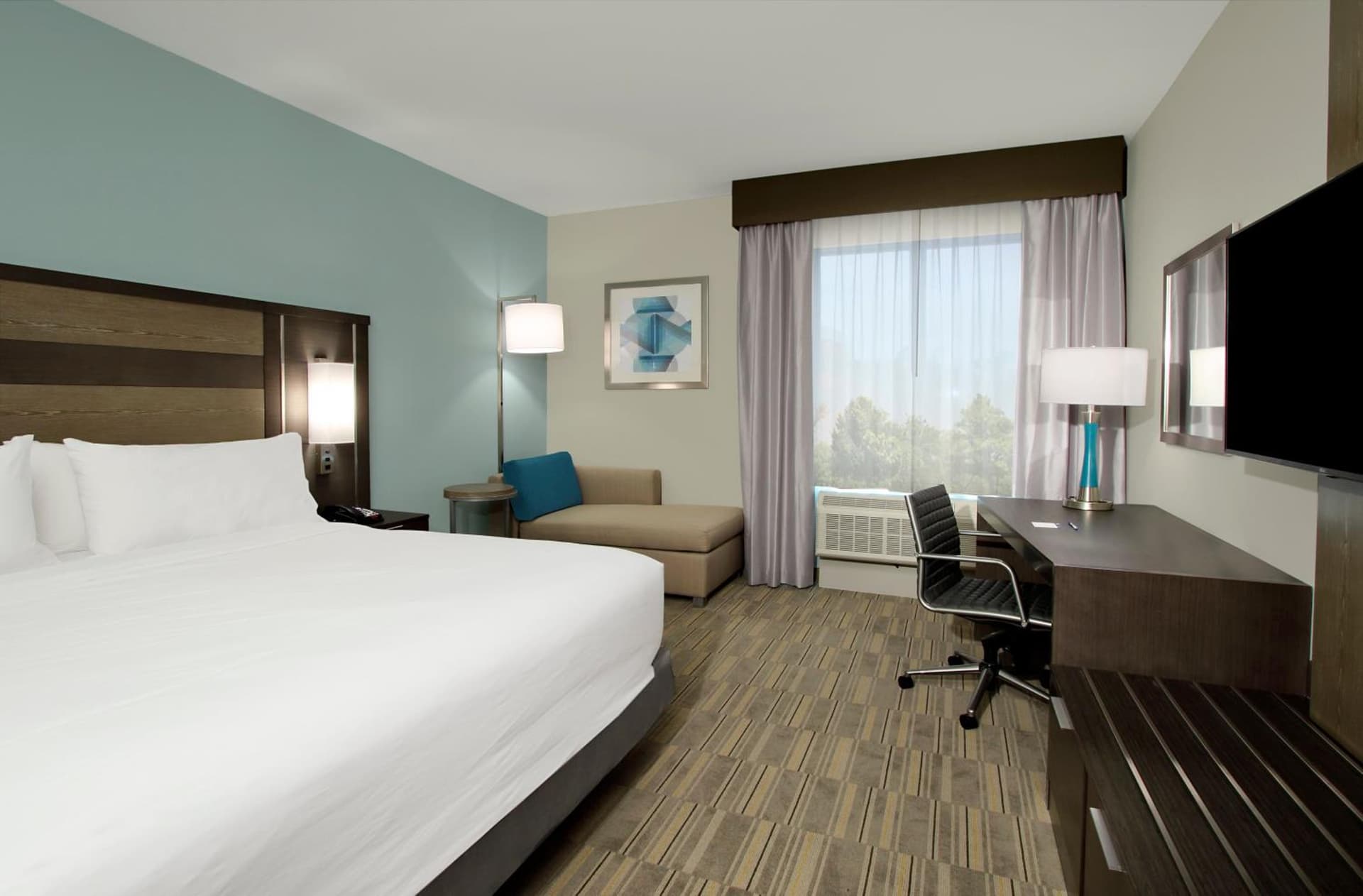 Holiday Inn Express & Suites - Lake Charles South Casino Area by IHG gallery photo in Lake Charles, LA — image 17