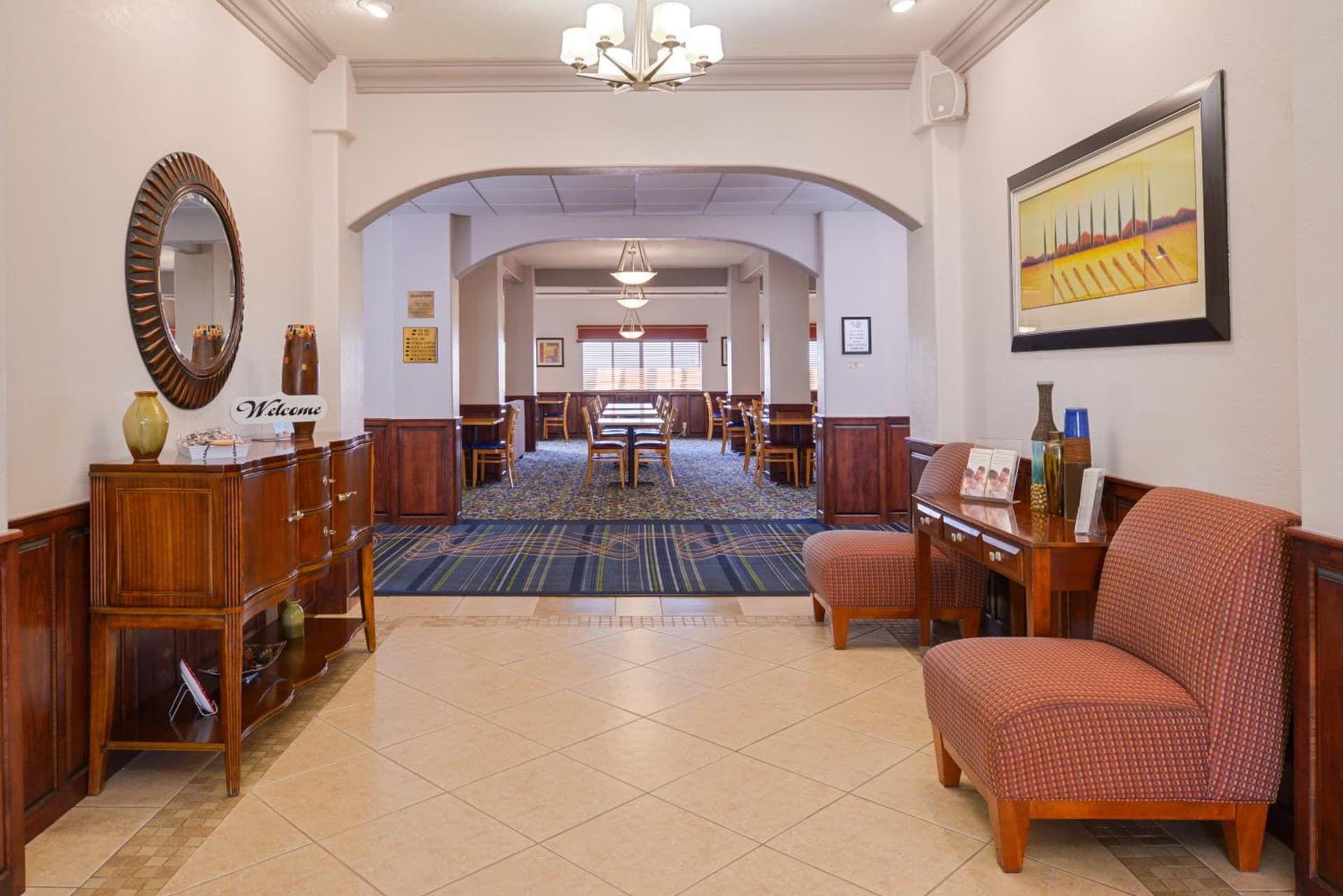 Holiday Inn Express & Suites Alamosa by IHG interior in Alamosa, CO — gallery photo 2