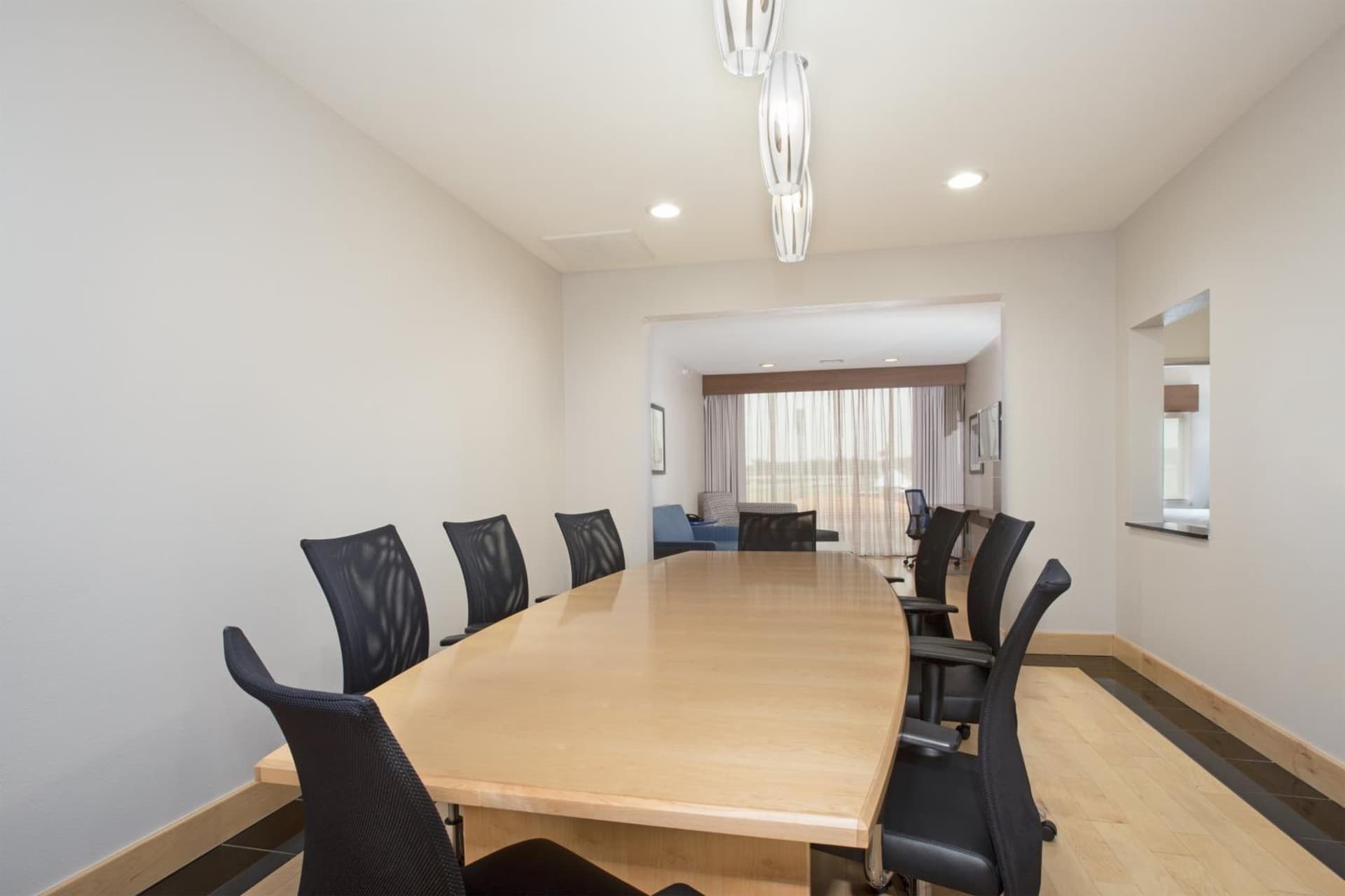 Holiday Inn Express & Suites Amarillo by IHG gallery photo in Amarillo, TX — image 27