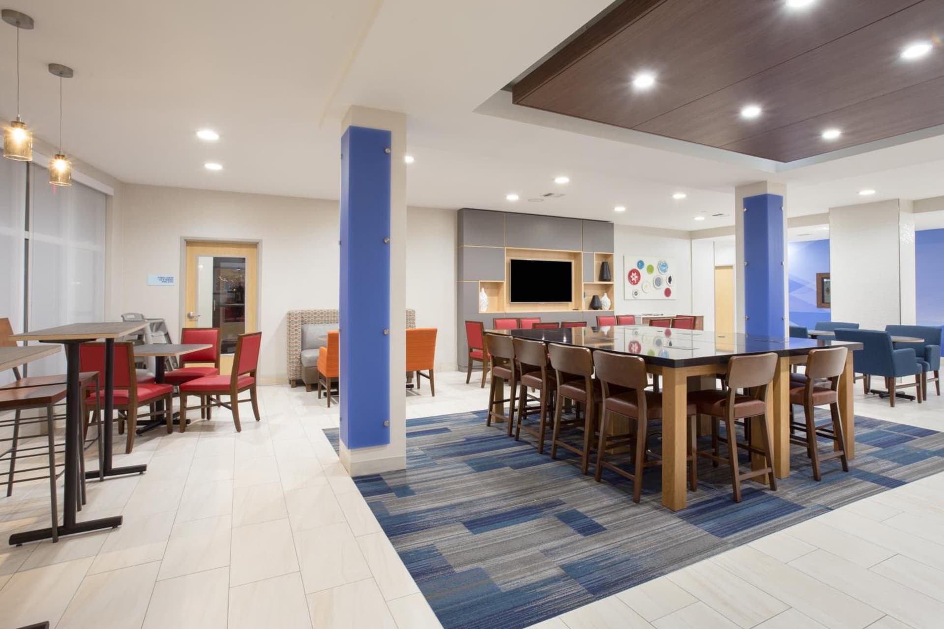 Holiday Inn Express & Suites Amarillo by IHG gallery photo in Amarillo, TX — image 43