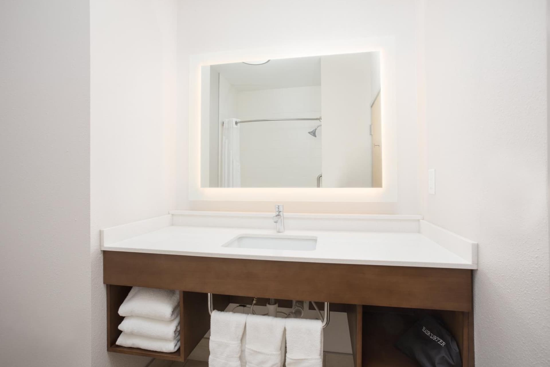 Holiday Inn Express & Suites Amarillo by IHG gallery photo in Amarillo, TX — image 37