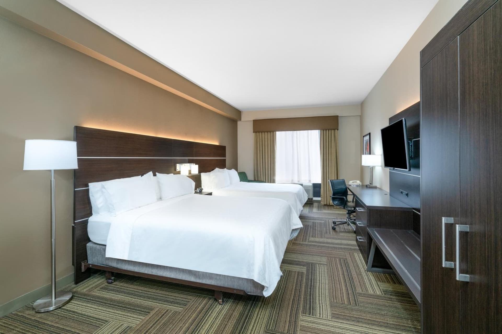 Holiday Inn Express Hotel & Suites Ashland by IHG gallery photo in Ashland, KY — image 8