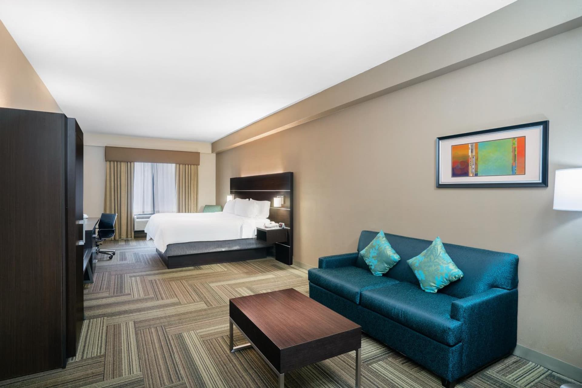 Holiday Inn Express Hotel & Suites Ashland by IHG gallery photo in Ashland, KY — image 42