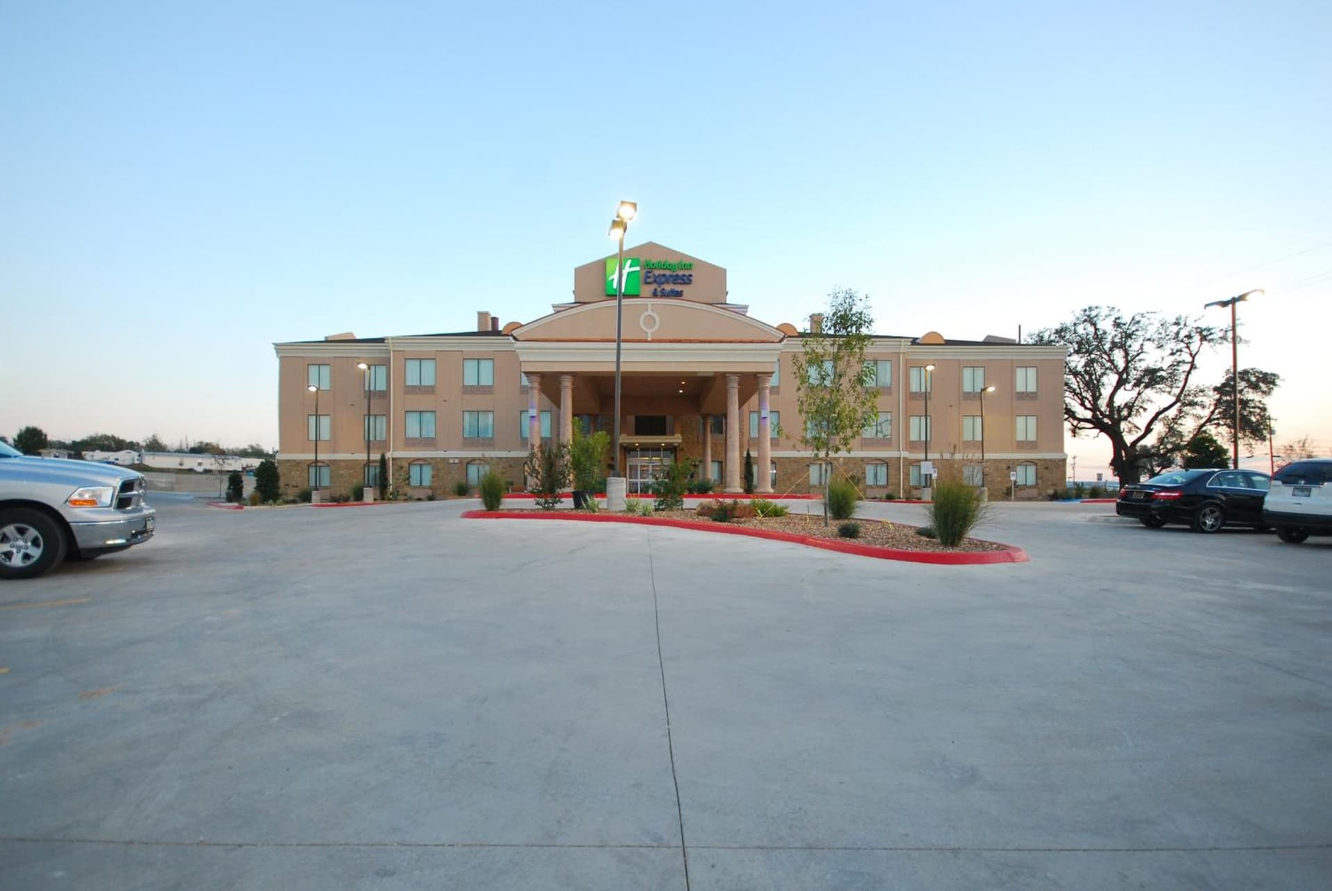 Holiday Inn Express & Suites Gonzales by IHG featured exterior or lobby in Gonzales, TX — similar hotel