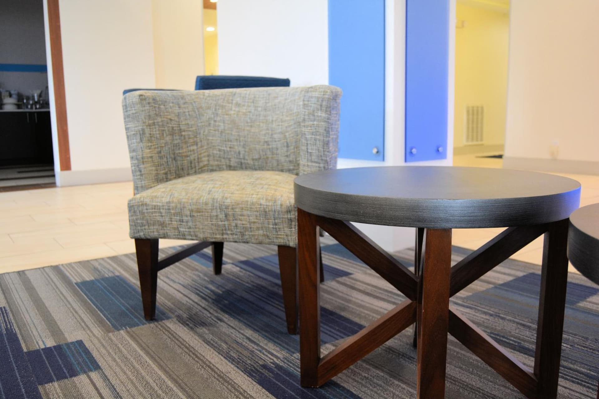 Holiday Inn Express Hotel and Suites Abilene, an IHG Hotel interior in Abilene, TX — gallery photo 2