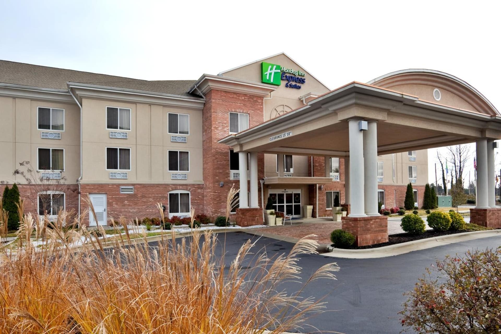 Holiday Inn Express Hotel & Suites High Point South by IHG property views in Archdale, NC — gallery photo 3