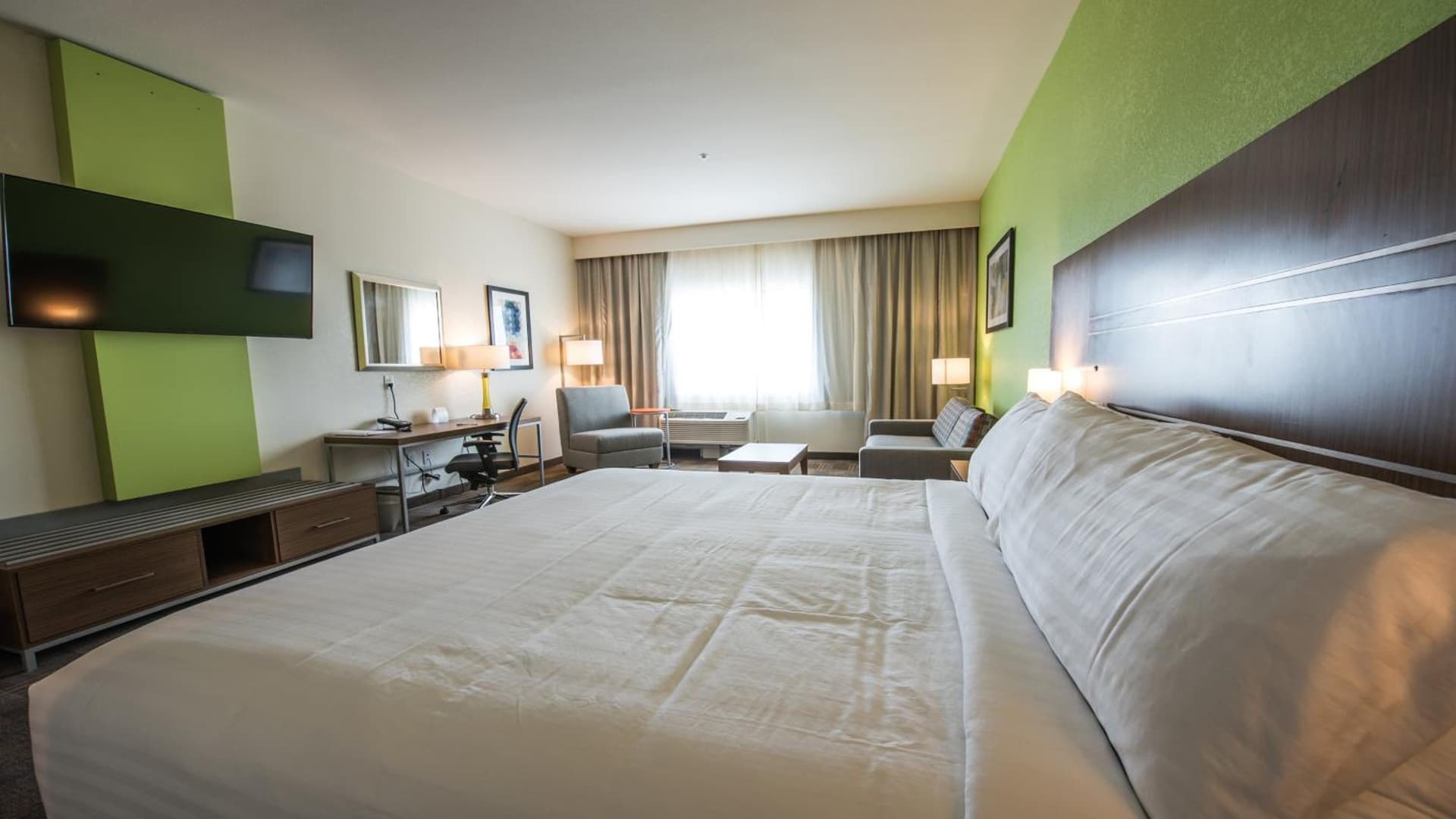 Holiday Inn Express & Suites - Dripping Springs - Austin Area by IHG gallery photo in Dripping Springs, TX — image 6