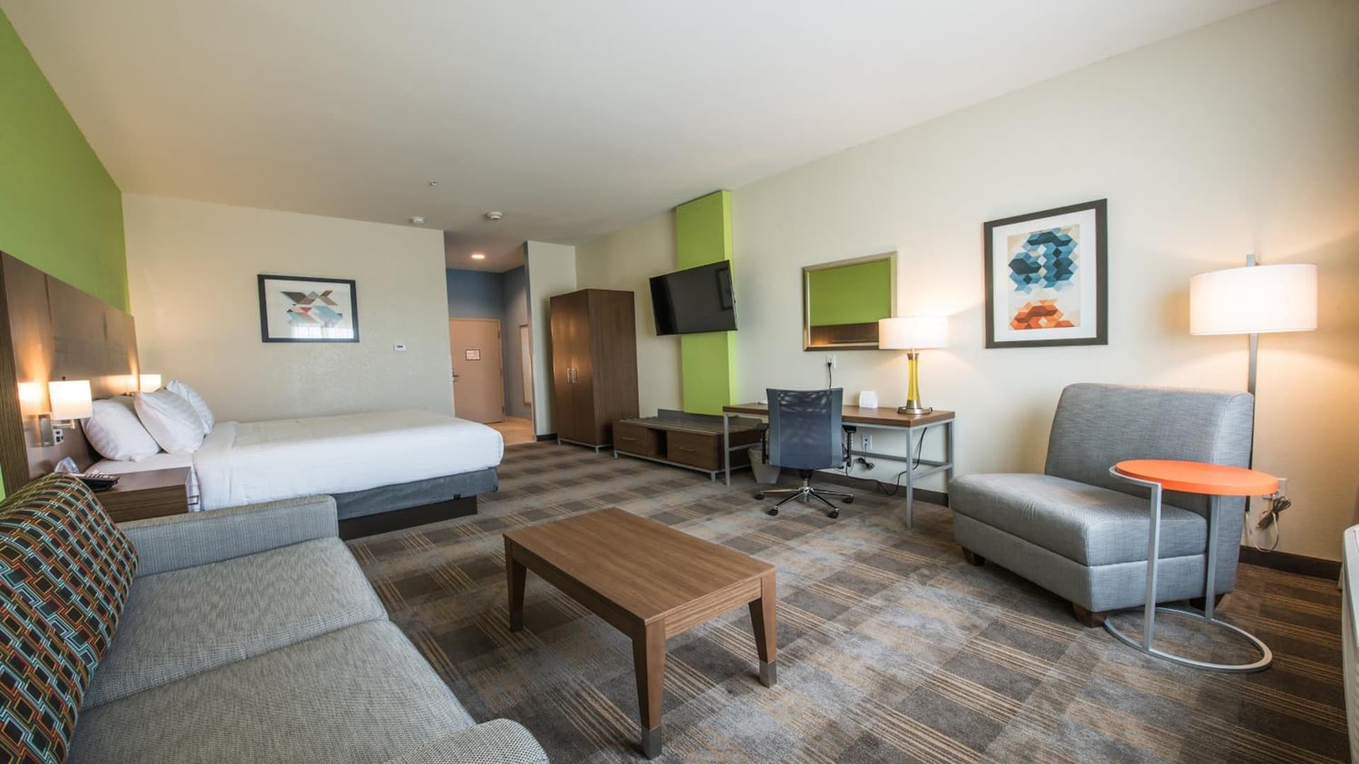 Holiday Inn Express & Suites - Dripping Springs - Austin Area by IHG gallery photo in Dripping Springs, TX — image 8