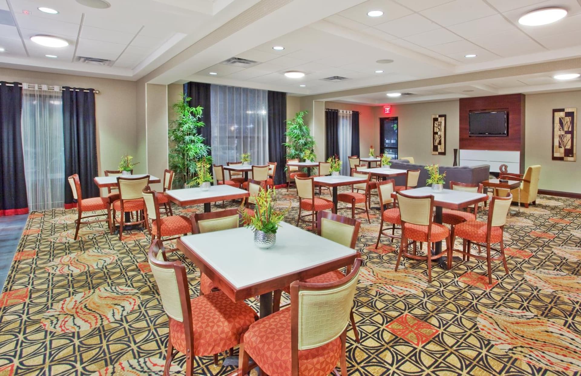 Holiday Inn Express Hotel & Suites Atlanta-Cumming by IHG property views in Cumming, GA — gallery photo 3