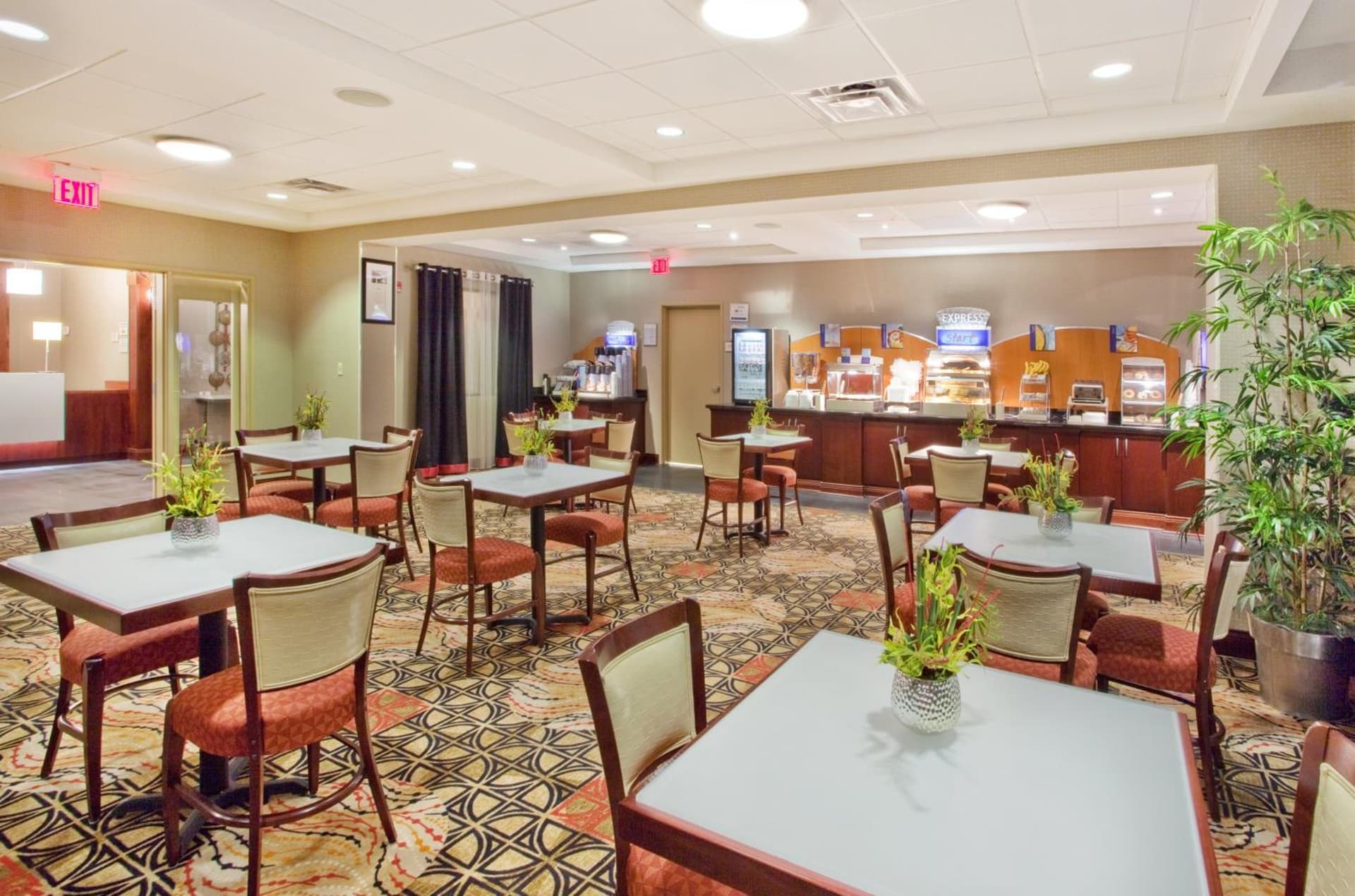 Holiday Inn Express Hotel & Suites Atlanta-Cumming by IHG gallery photo in Cumming, GA — image 25