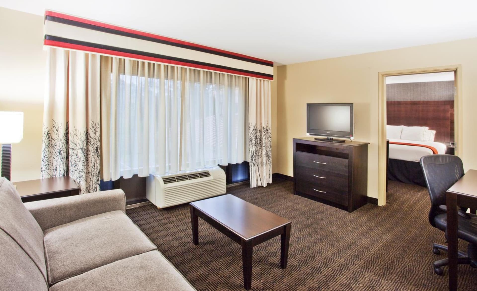 Holiday Inn Express Hotel & Suites Atlanta-Cumming by IHG gallery photo in Cumming, GA — image 13