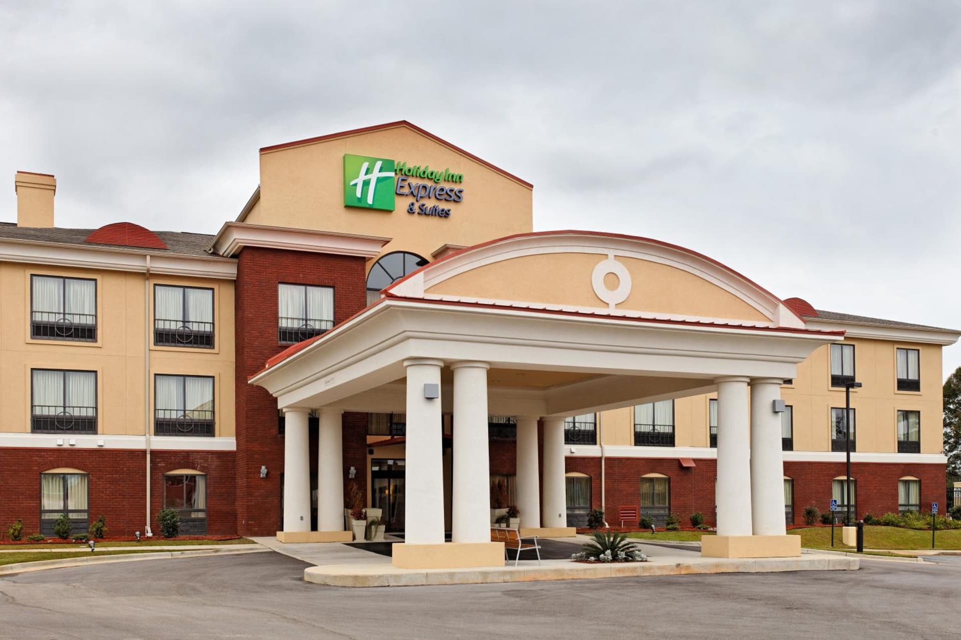 Holiday Inn Express - Andalusia by IHG featured exterior or lobby in Andalusia, AL — similar hotel
