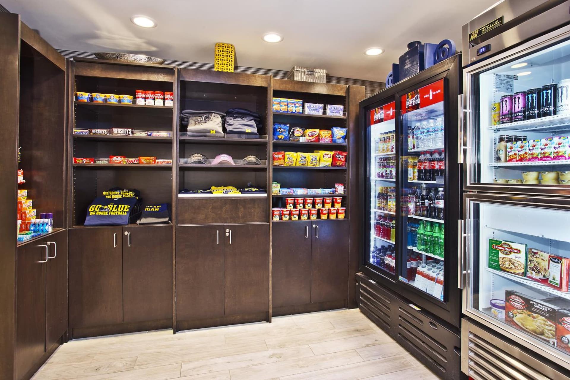 Holiday Inn Express Hotel & Suites Ann Arbor West by IHG gallery photo in Ann Arbor, MI — image 12