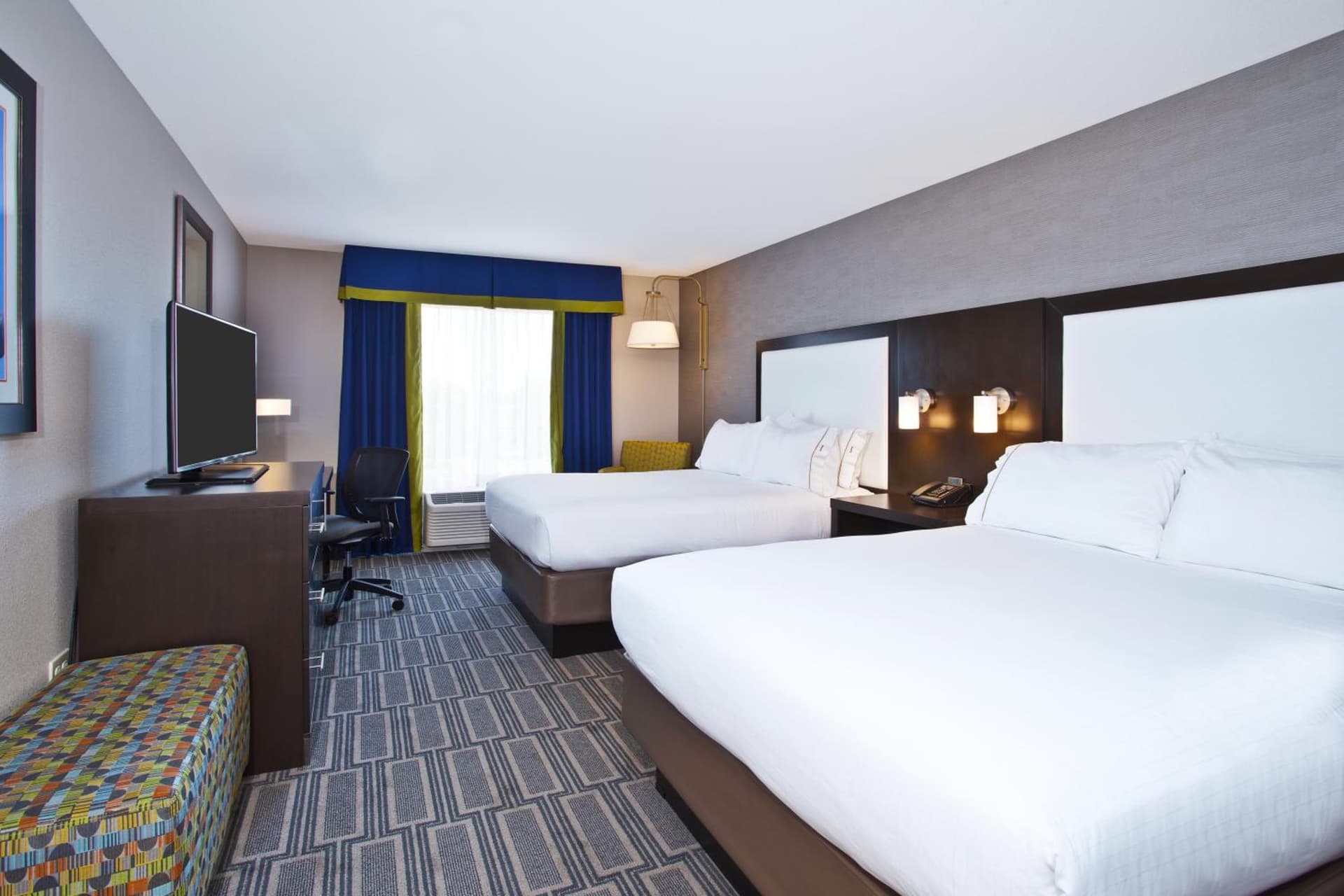 Holiday Inn Express Hotel & Suites Ann Arbor West by IHG gallery photo in Ann Arbor, MI — image 28
