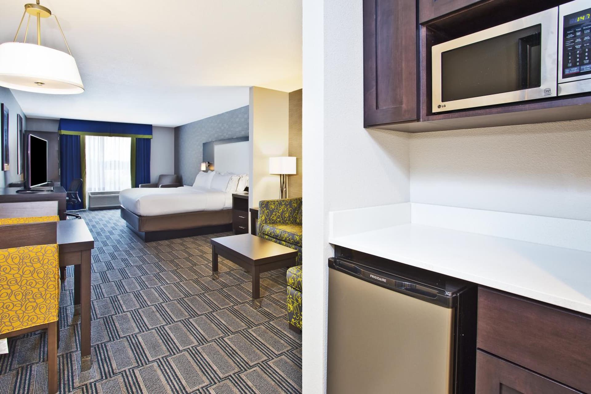Holiday Inn Express Hotel & Suites Ann Arbor West by IHG gallery photo in Ann Arbor, MI — image 25