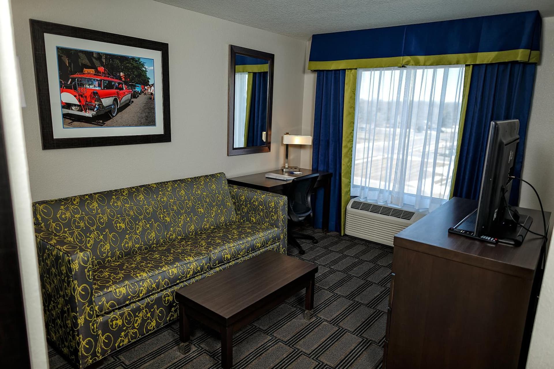 Holiday Inn Express Hotel & Suites Ann Arbor West by IHG gallery photo in Ann Arbor, MI — image 29