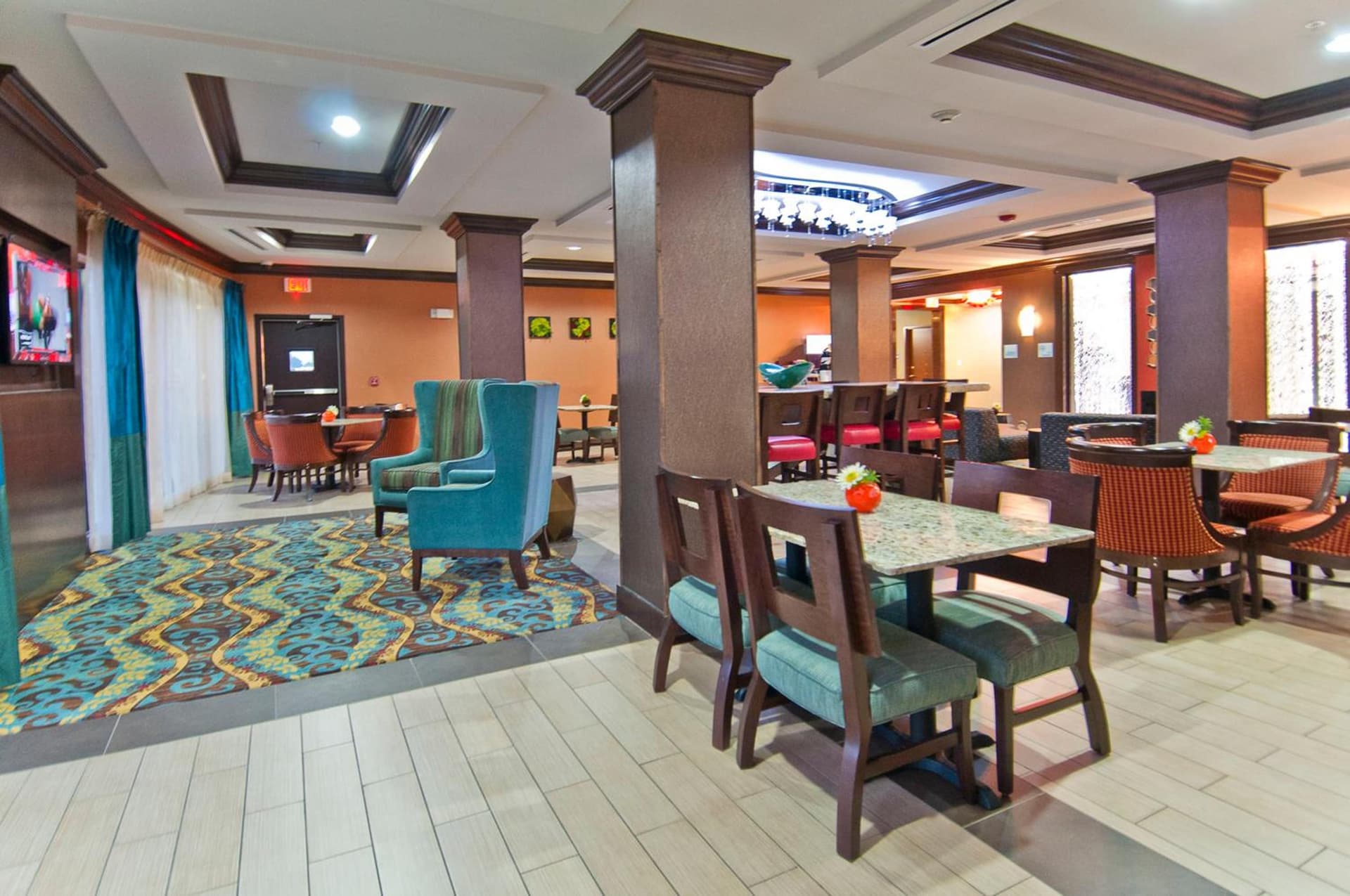 Holiday Inn Express & Suites San Antonio Frost Bank Center by IHG property views in San Antonio, TX — gallery photo 3