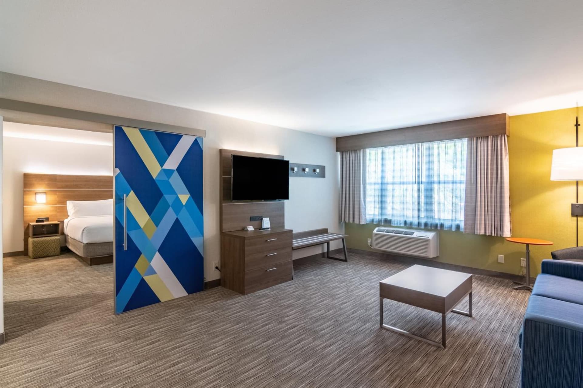Holiday Inn Express & Suites Camarillo by IHG gallery photo in Camarillo, CA — image 11