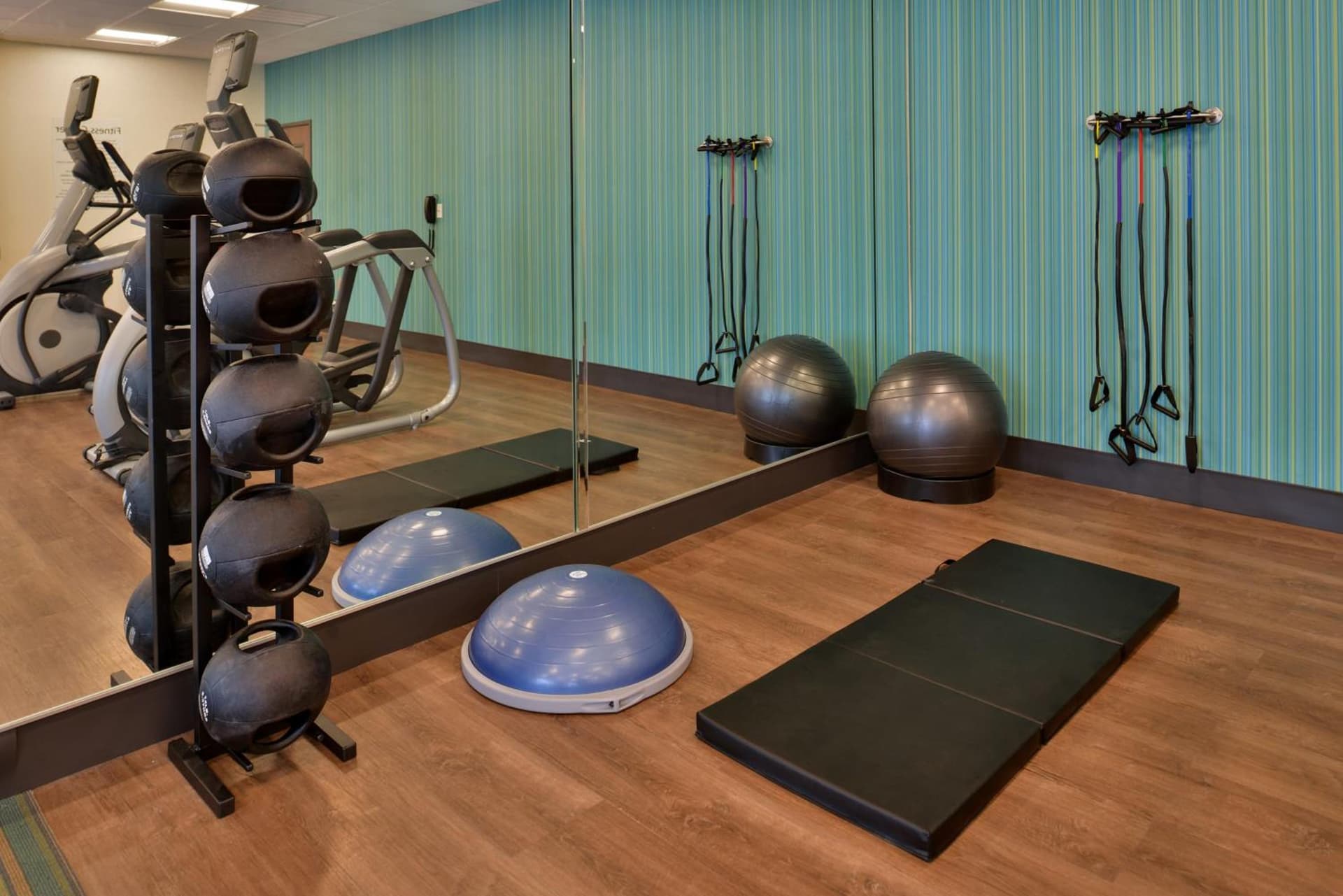 Holiday Inn Express Melbourne West by IHG gallery photo in Melbourne, FL — image 12