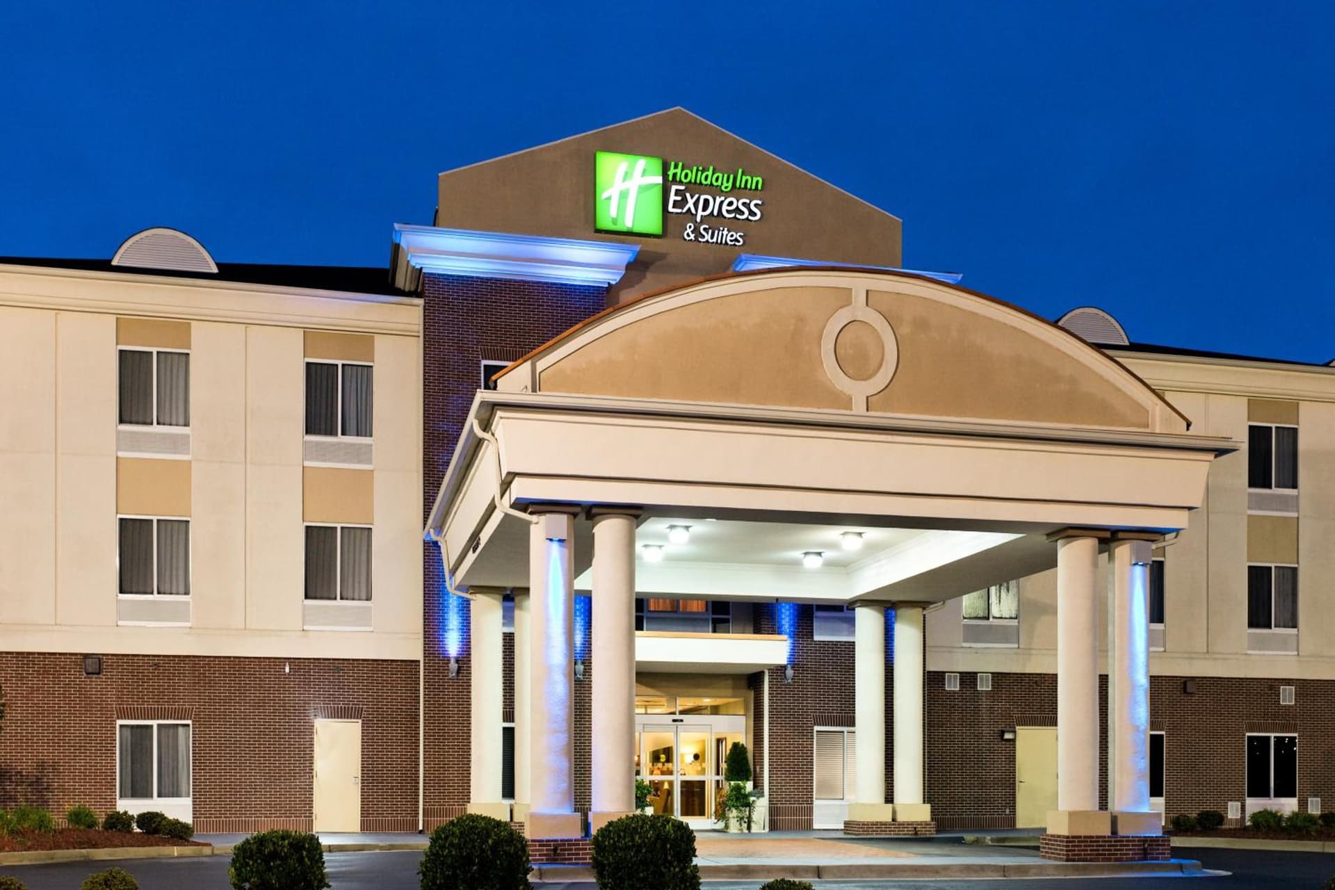 Holiday Inn Express Hotel & Suites Athens by IHG — hotel in Athens, Alabama
